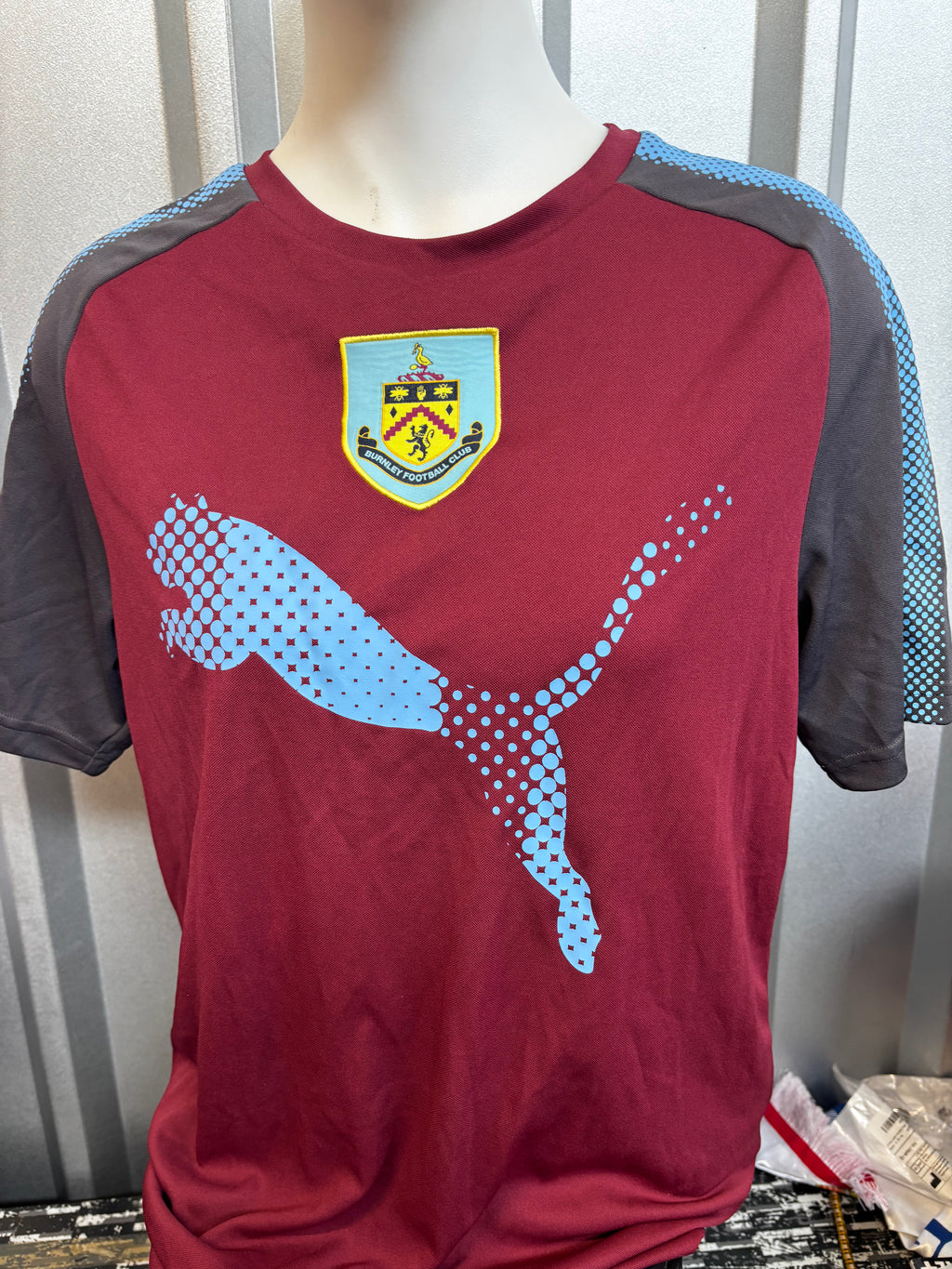 Burnley Training Shirt. Size Medium