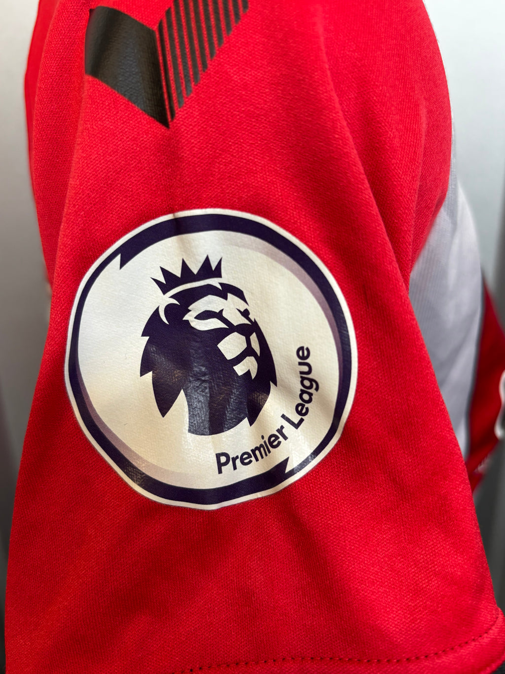 Southampton Home Shirt Small. Ward-Prowse 8.