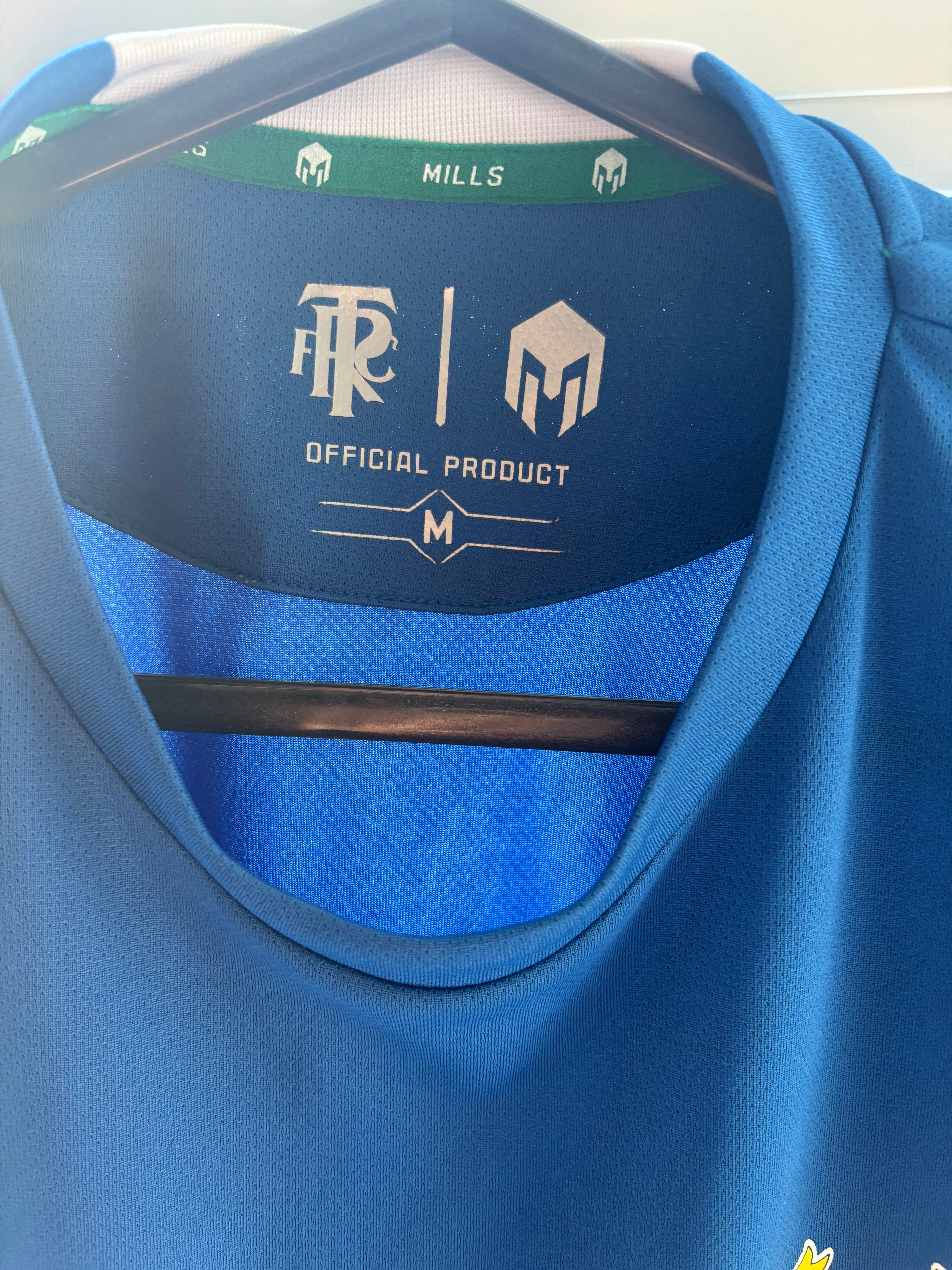 Tranmere Rovers 2022/23 Training Shirt. Size Medium.