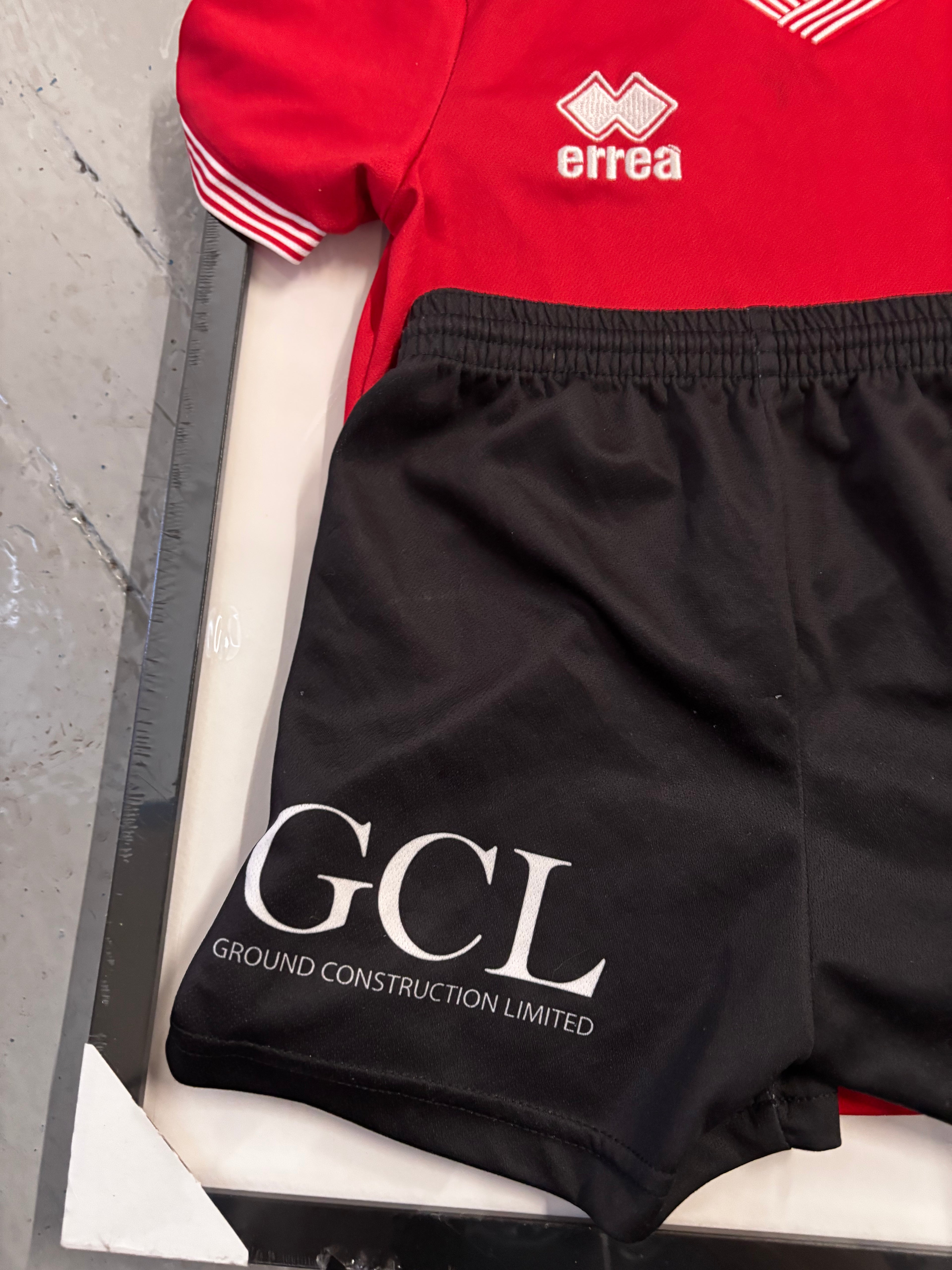 Queens Park Rangers Away Kit. Kids Size 2YXS.