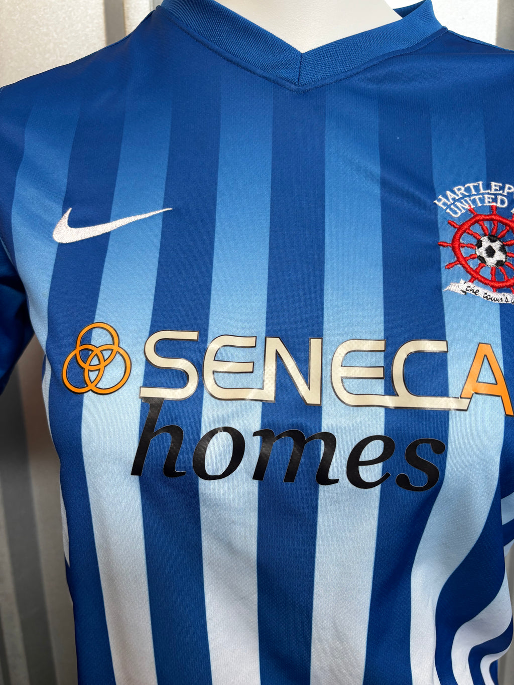 Hartlepool United Kids Home Shirt. Size Age 12 x 13 Years.