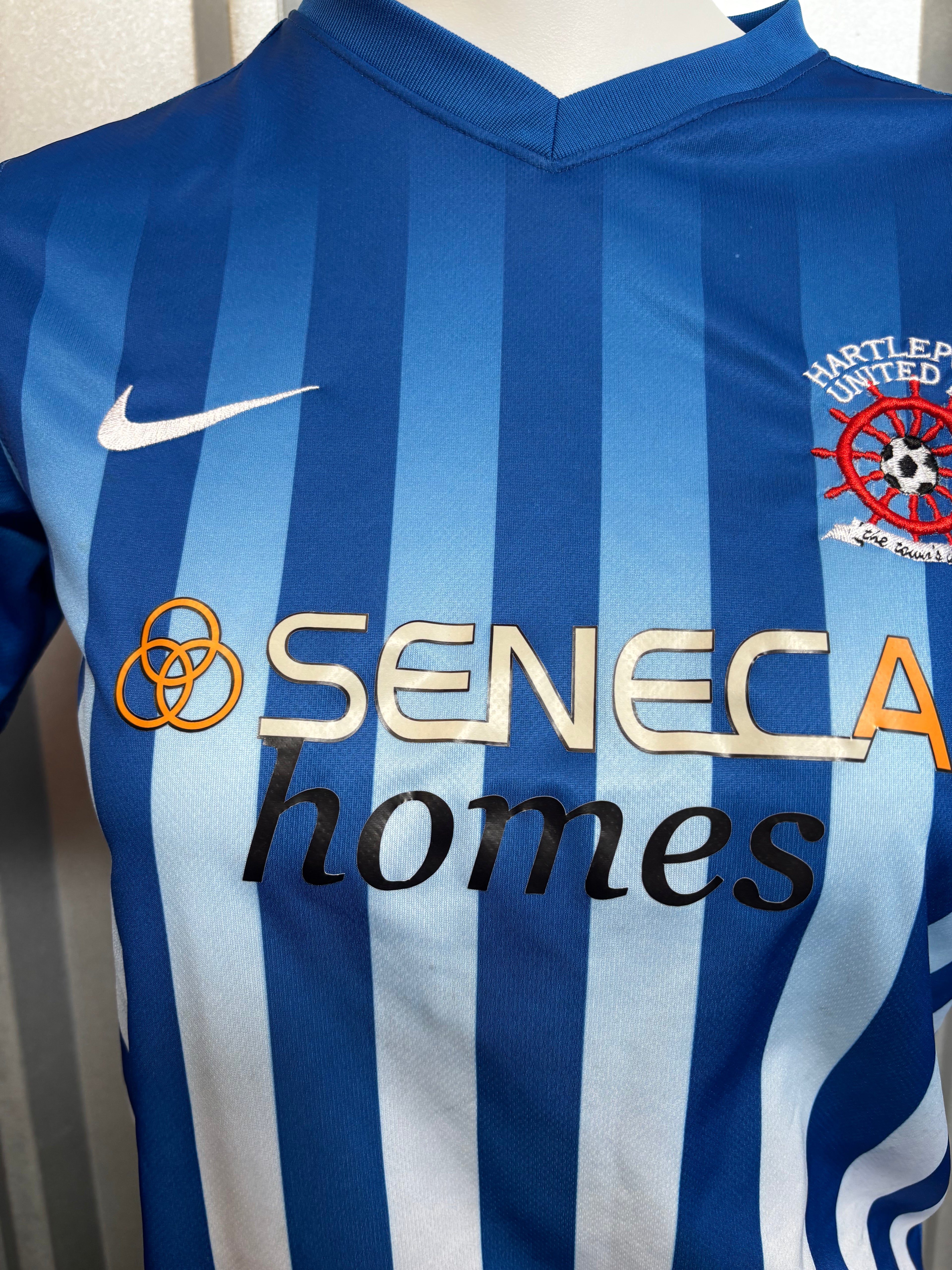 Hartlepool United Kids Home Shirt. Size Age 12 x 13 Years.