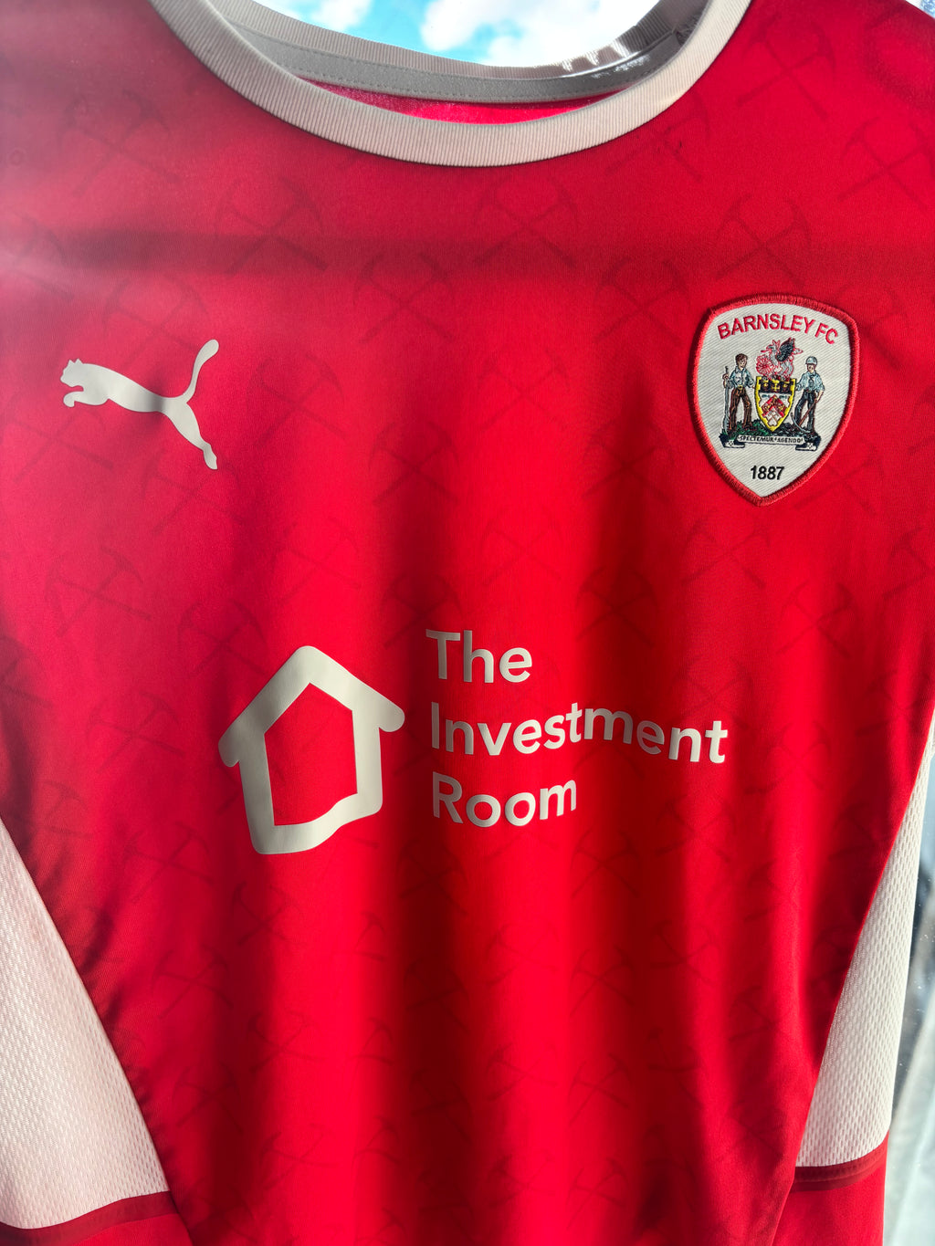 Barnsley Home Shirt 2021/22. Size Kids Age 11/12 Years.