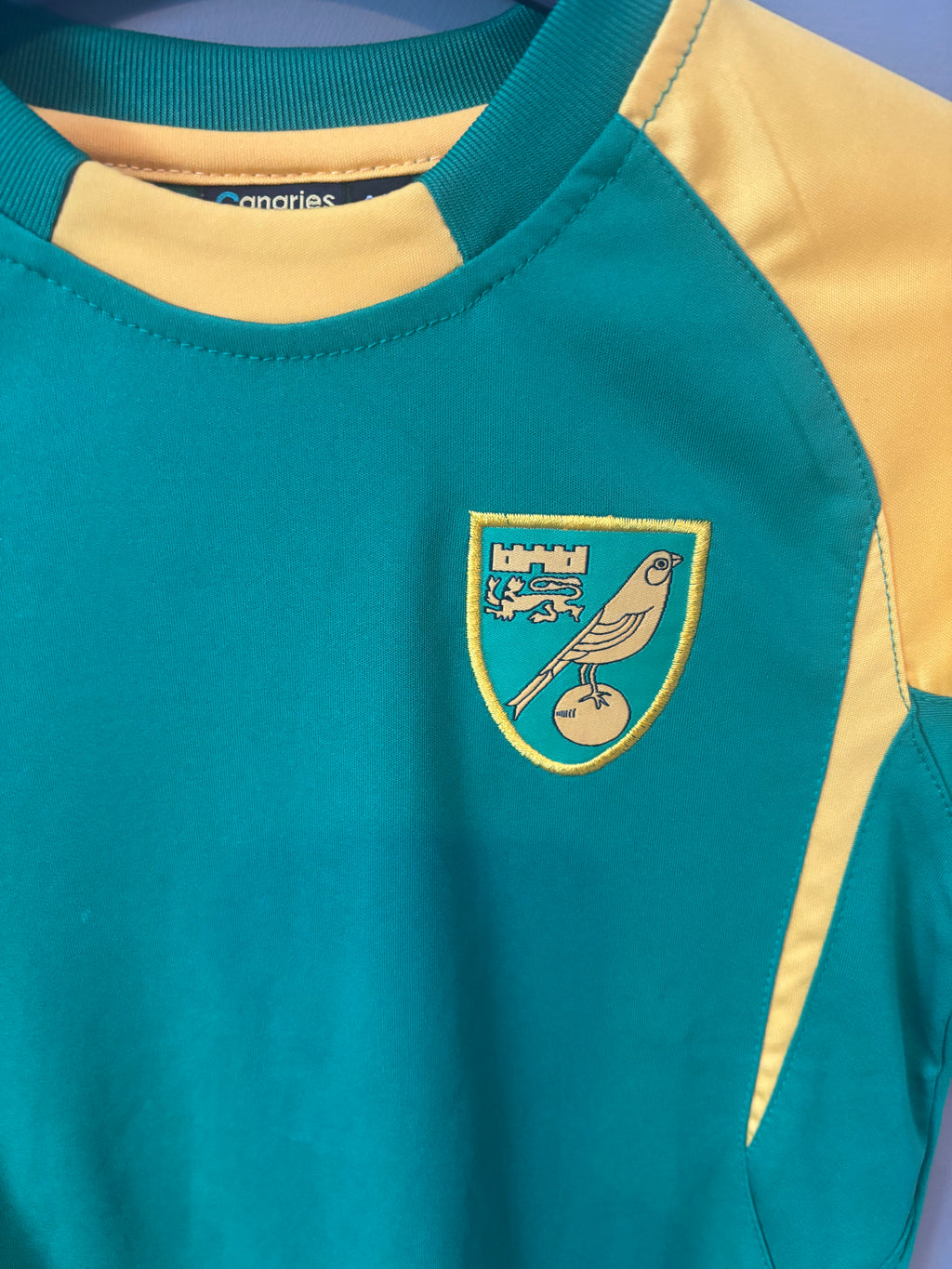 Norwich City Home Shirt. Kids Size Age 6/7 Years