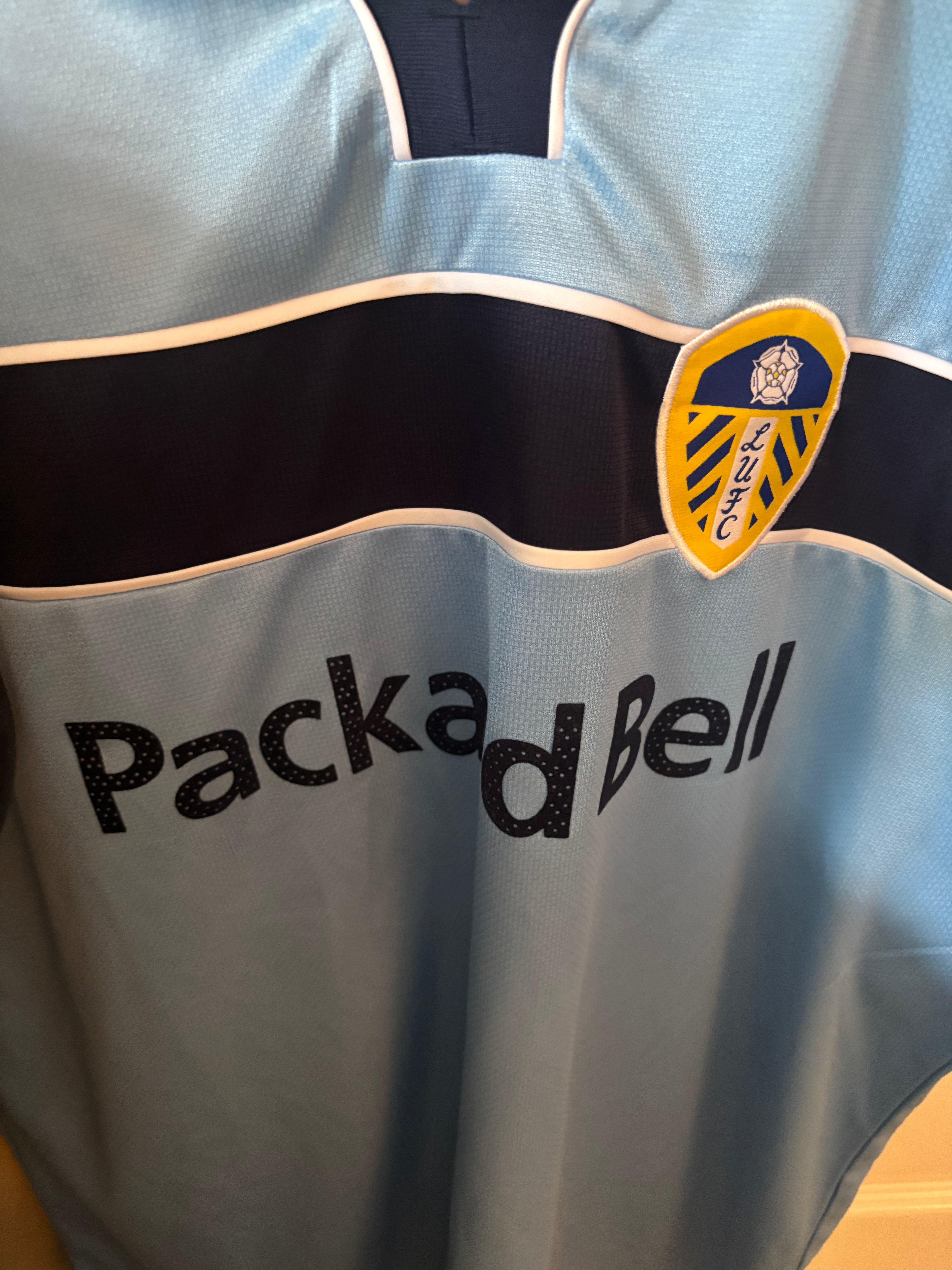 Leeds United Retro Score Draw Away Shirt 99/00. Size 2XL.