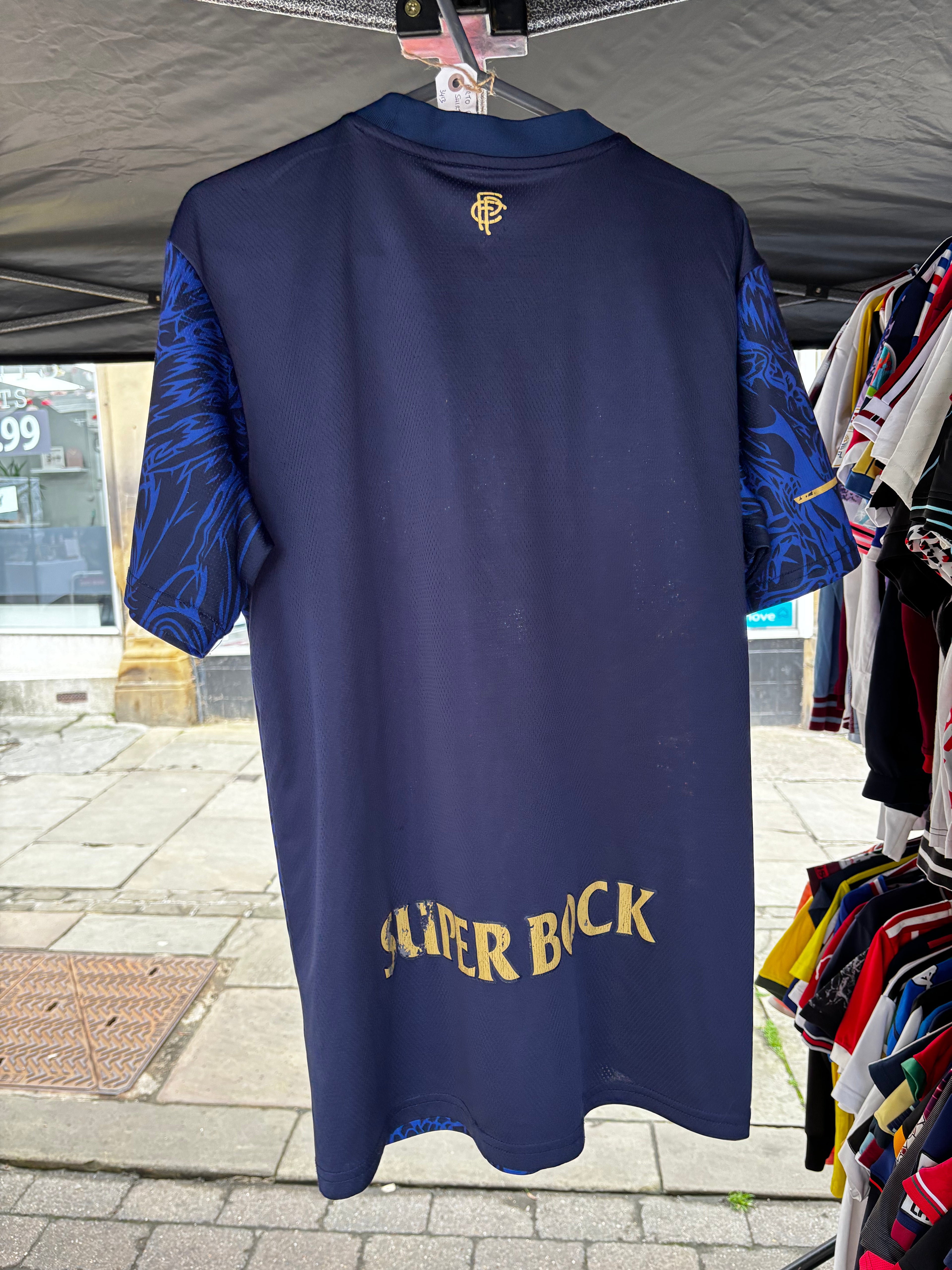 Porto Dragon Shirt. Size