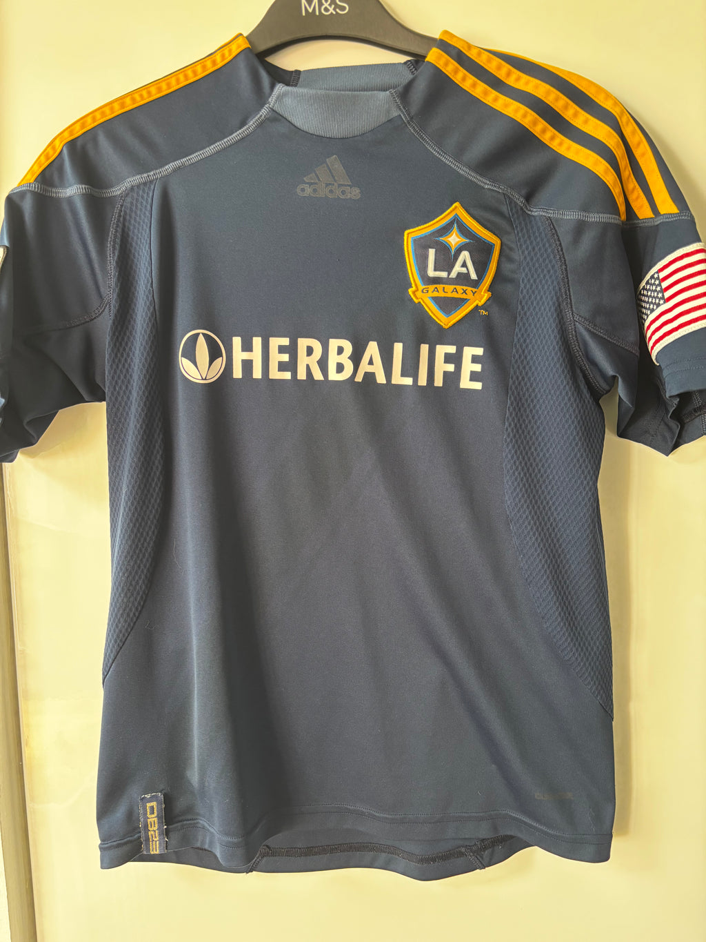 LA Galaxy Away Shirt. Beckham 23. Kids Size Age 10.