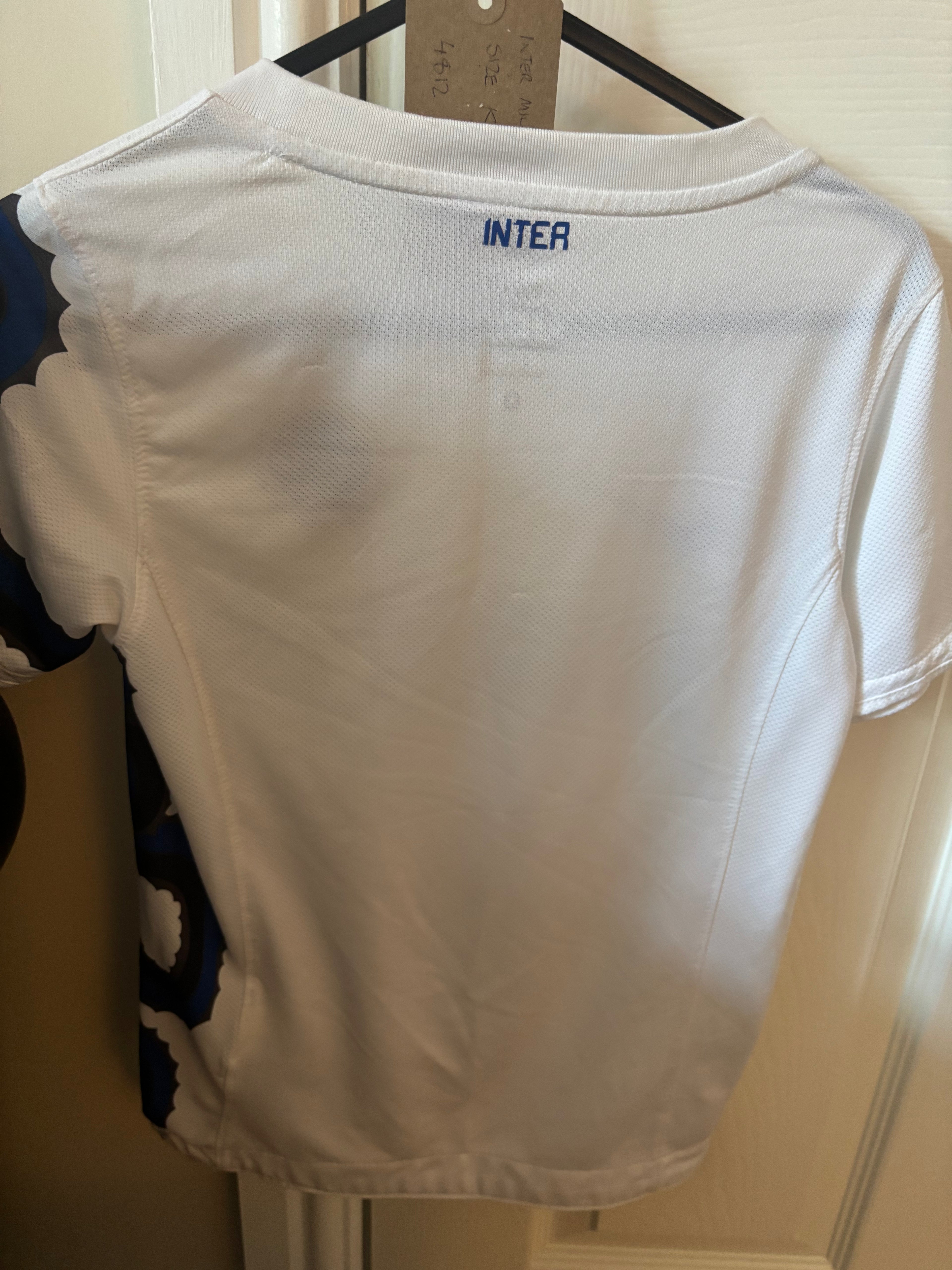 Italy. Inter Milan Away Shirt. Size Kids Age 8 - 10 Years.