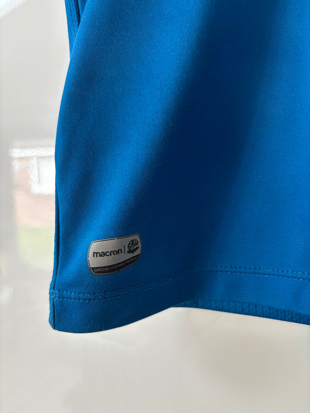 Bolton Wanderers Away Shirt. Kids Size 3 to 4 Years Old.