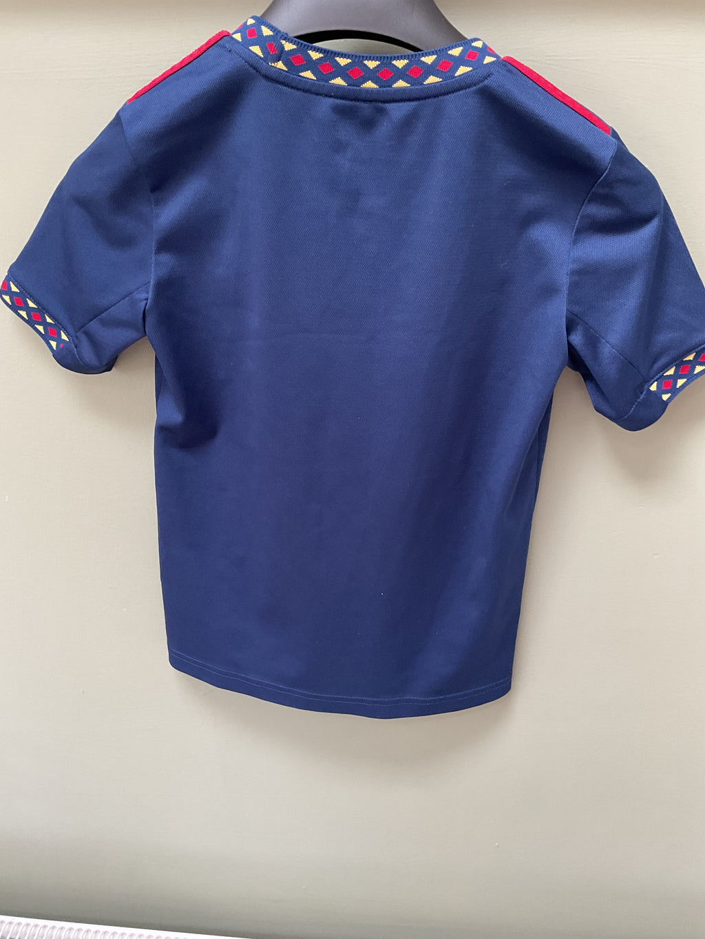 Netherlands. Ajax 22/23 Away Shirt. Size Kids 9-10 Years.