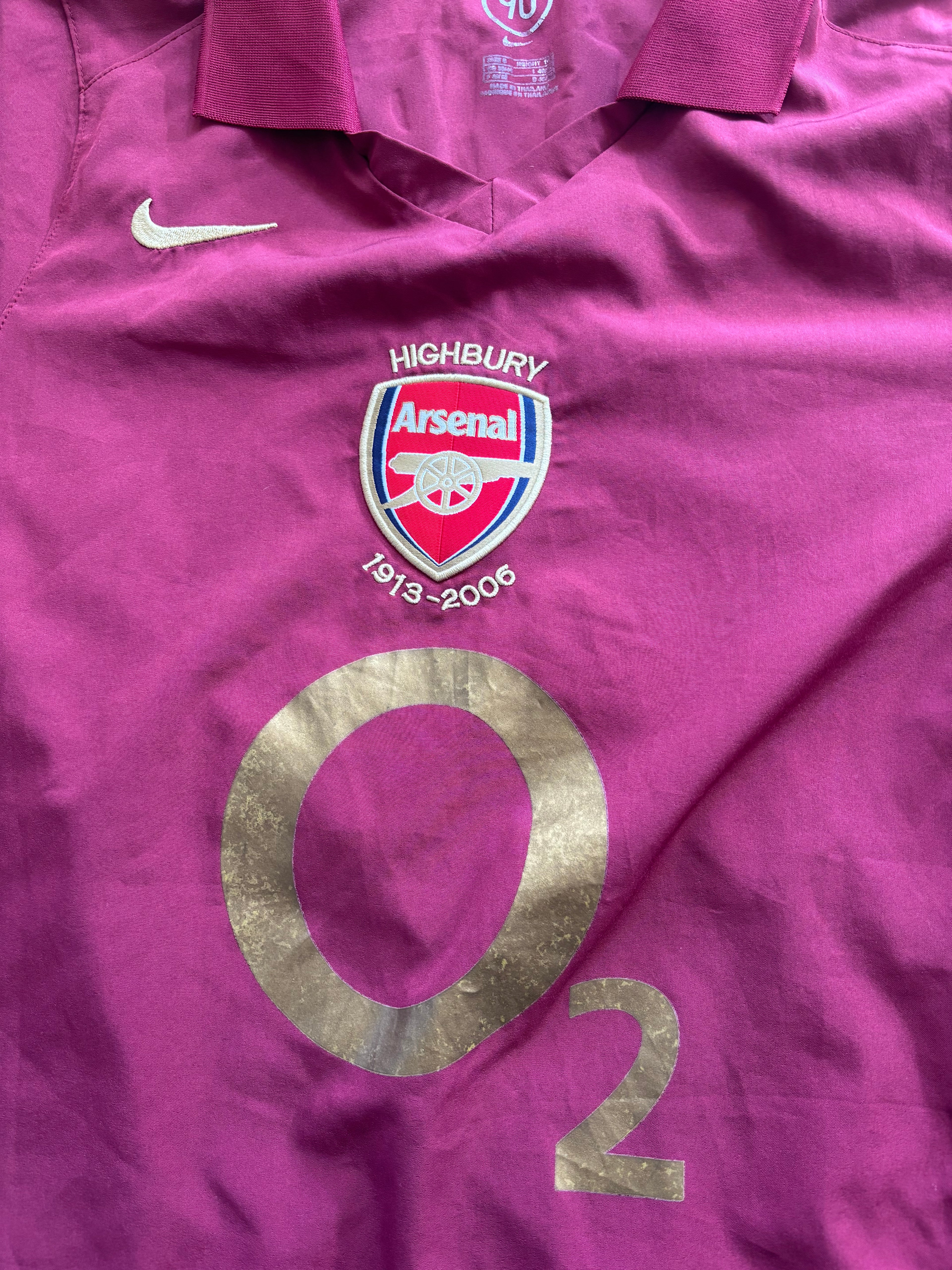 Arsenal 2005/6 Home Shirt Viera 4. Size Small.
