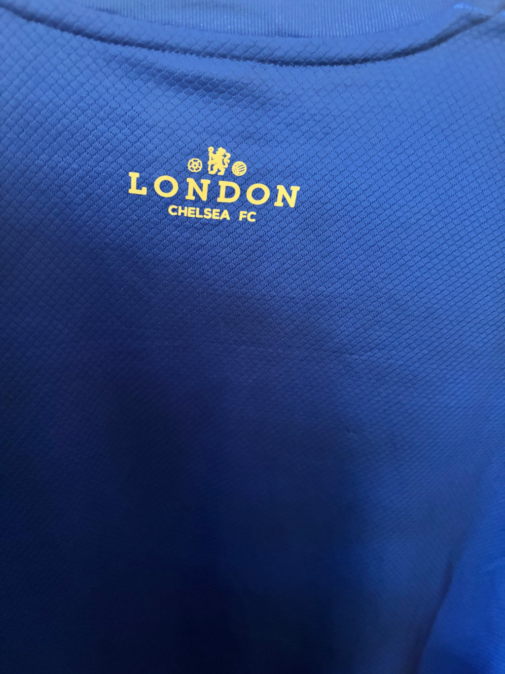 Chelsea Home Shirt. Size XL.