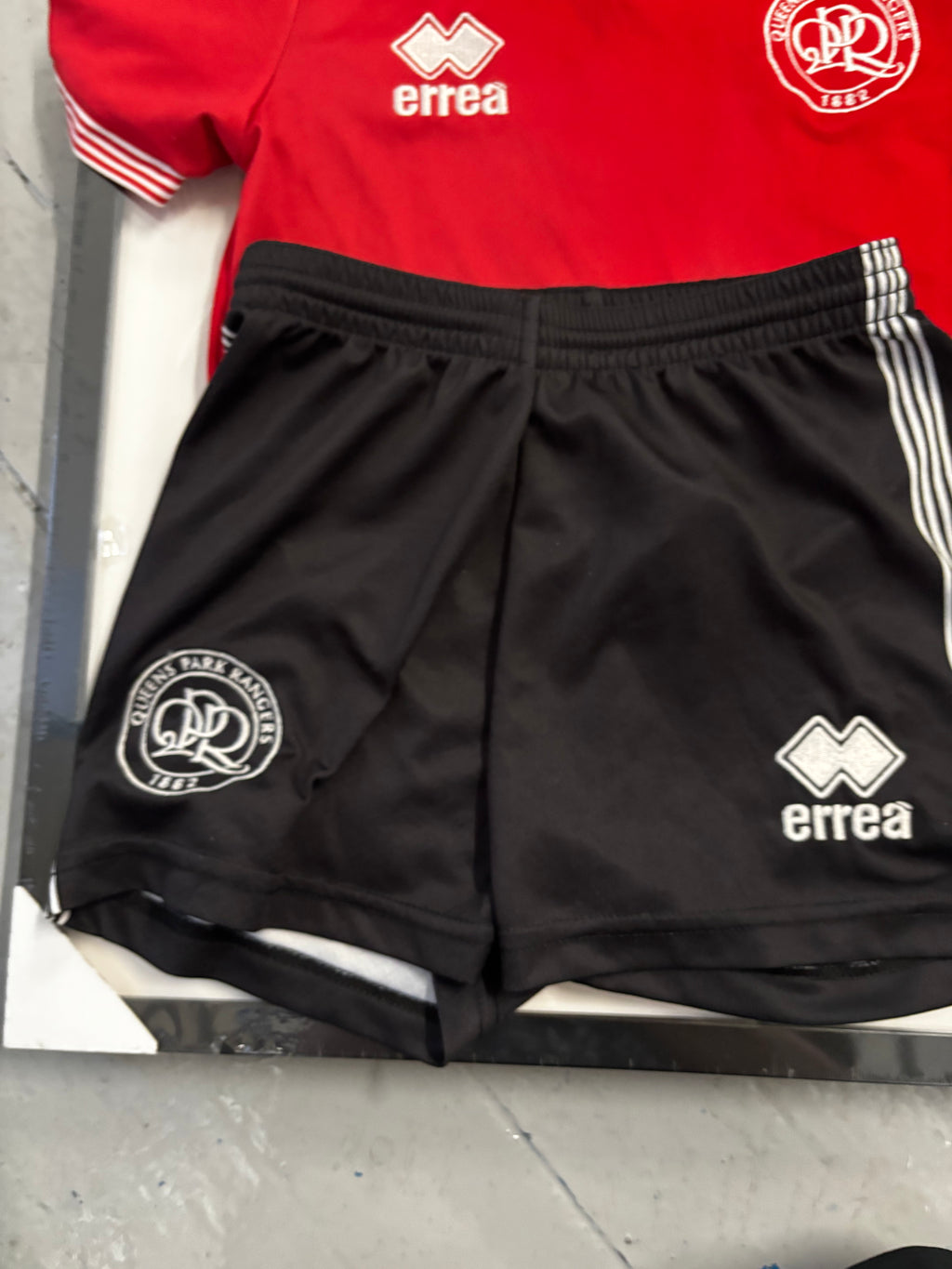 Queens Park Rangers Away Kit. Kids Size 2YXS.