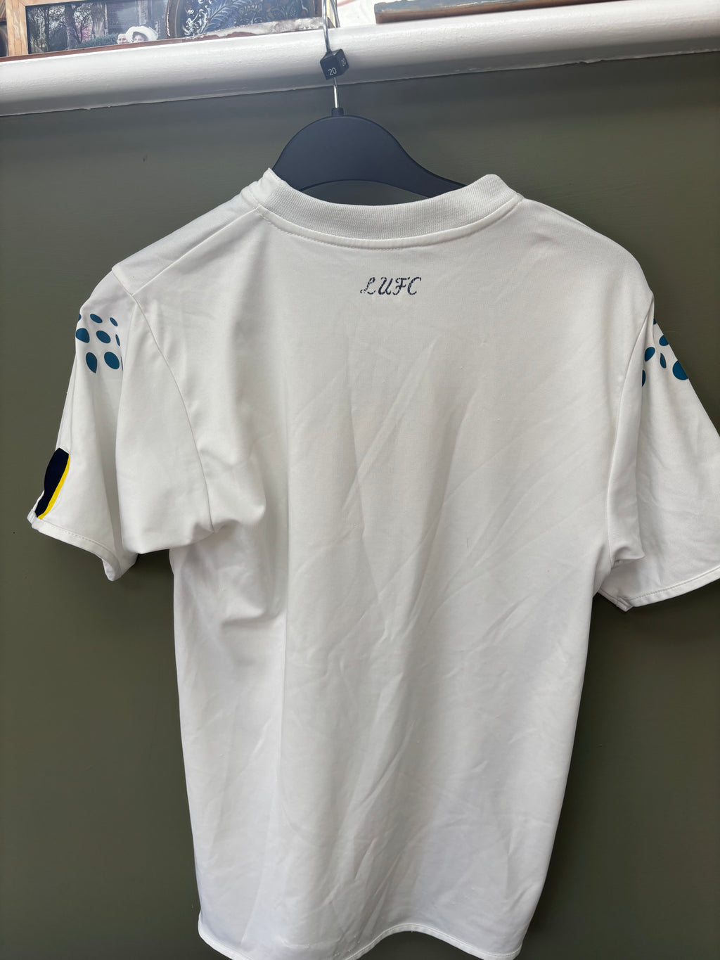 Leeds United Home Shirt 2004-05. Size Kids 11-12 Years.