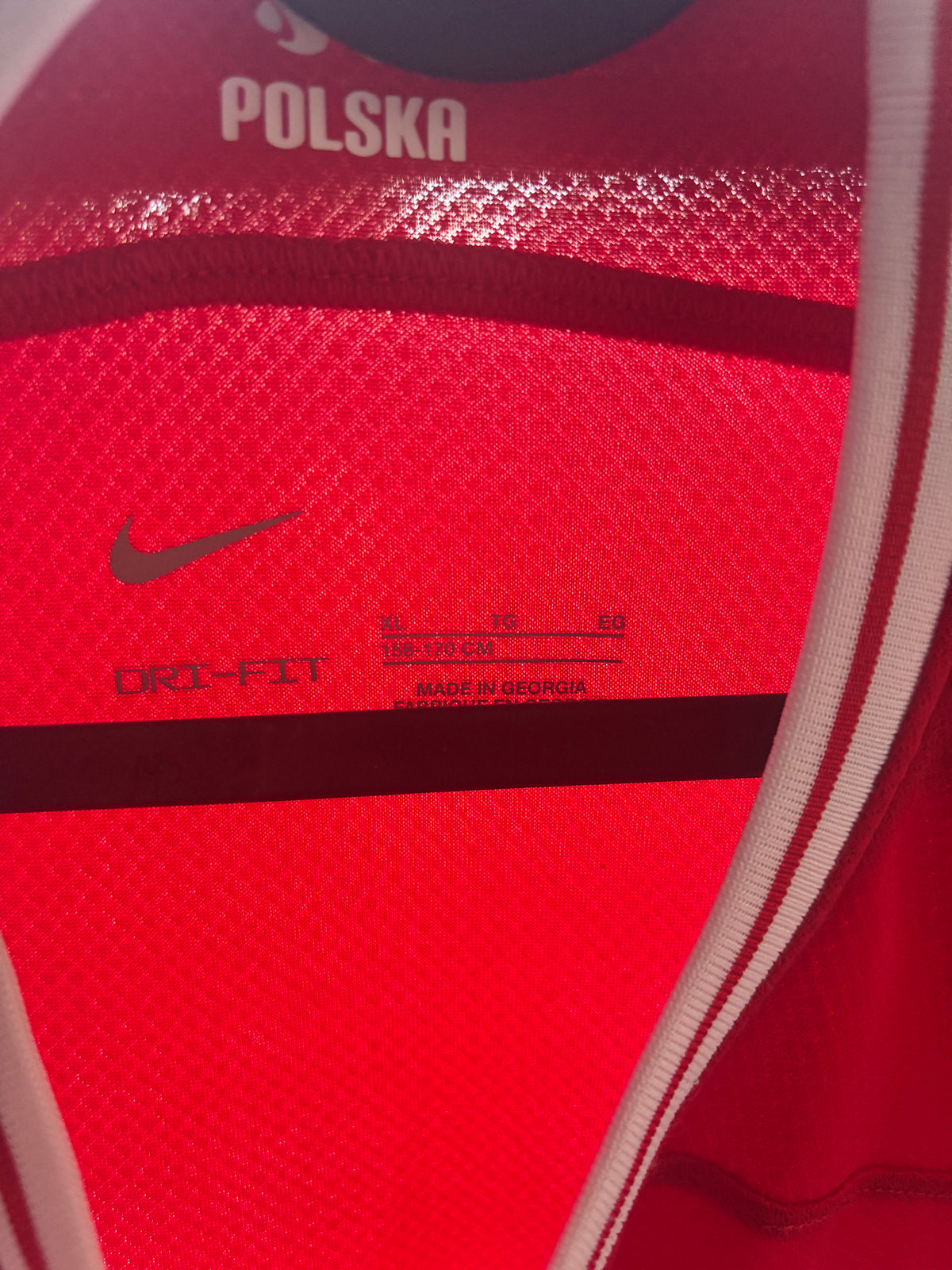 Poland. Poland Home Shirt. Size Kids XL.