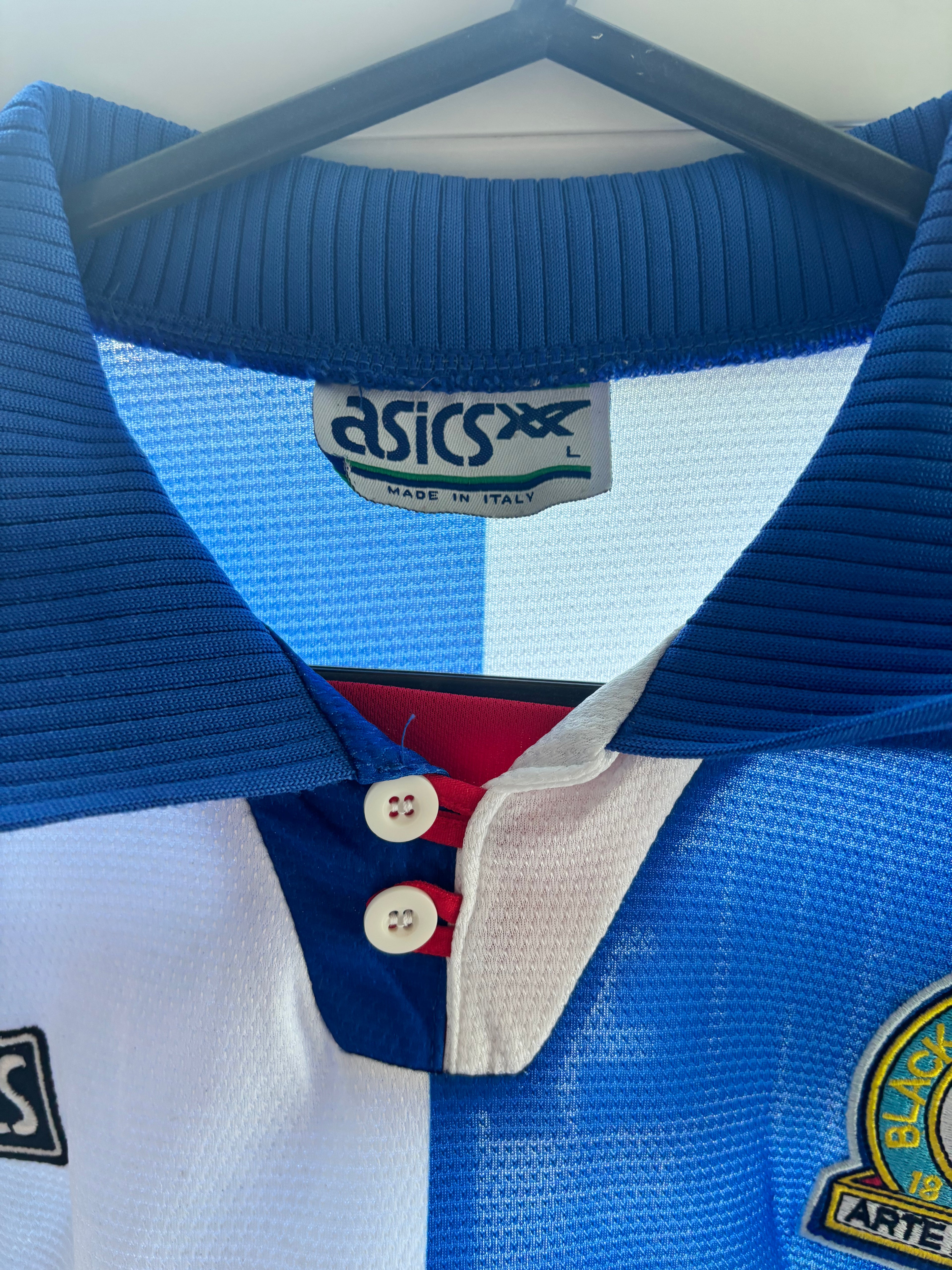 Blackburn Rovers 1994/95 Home Shirt. Shearer 9. Size Large.