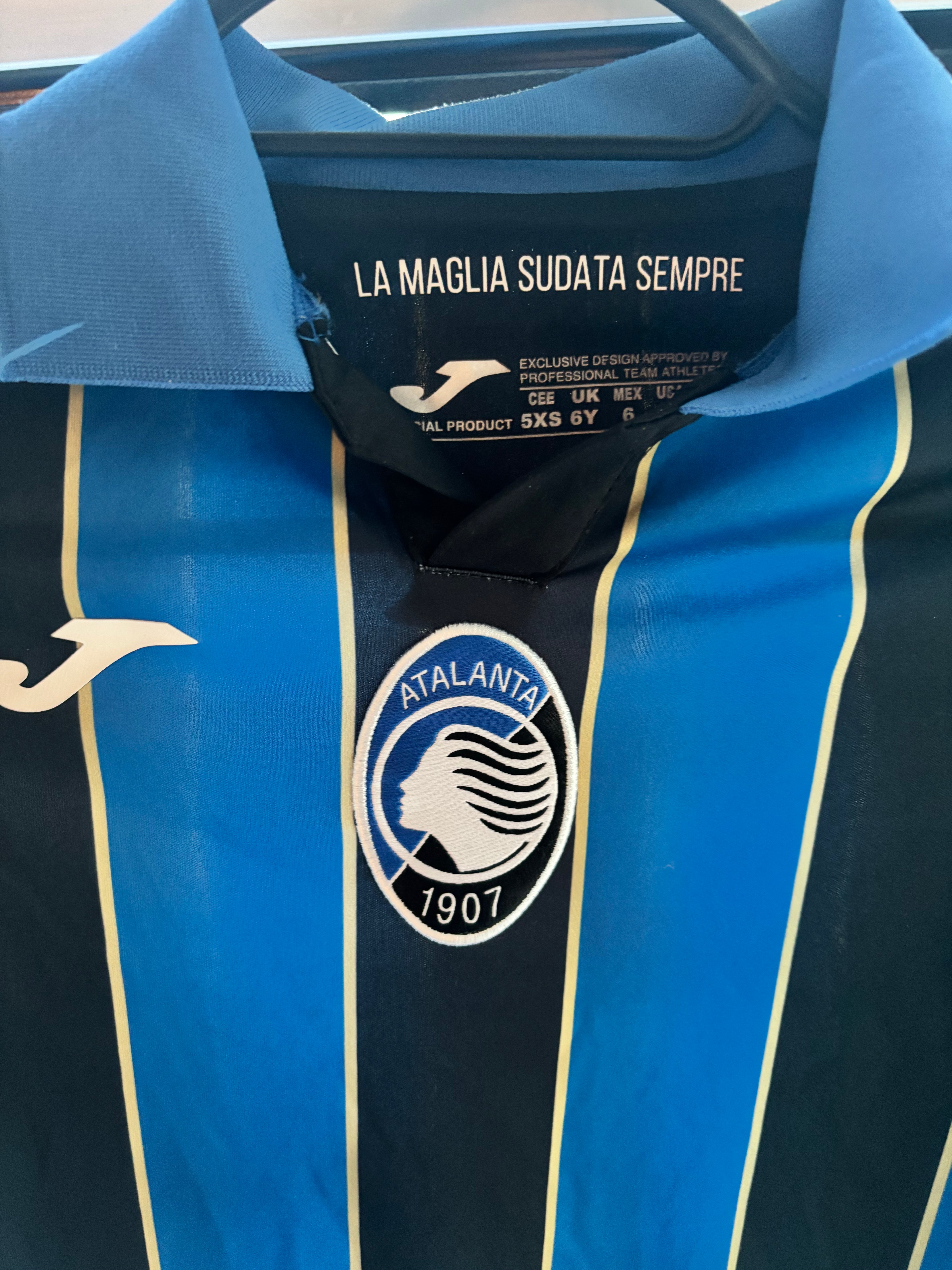 Italy. Atalanta Home Shirt 2021/22. Kids Age 5-6 Years.