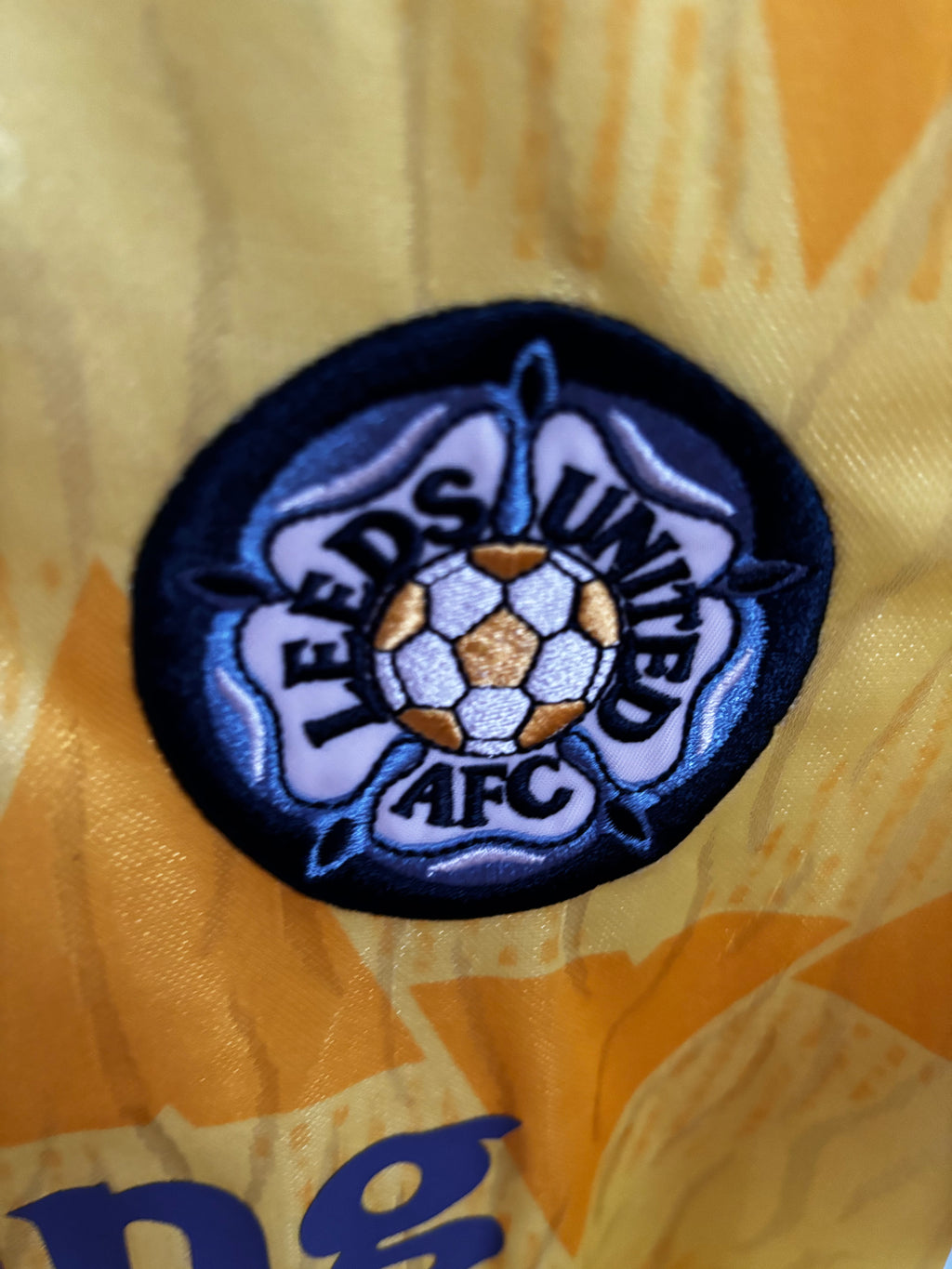Leeds United 1991-1992 Reproduction Football Shirt