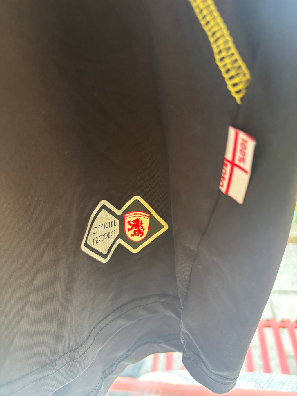 Middlesbrough Goalkeeper Shirt. Size Kids Age 10 Years.