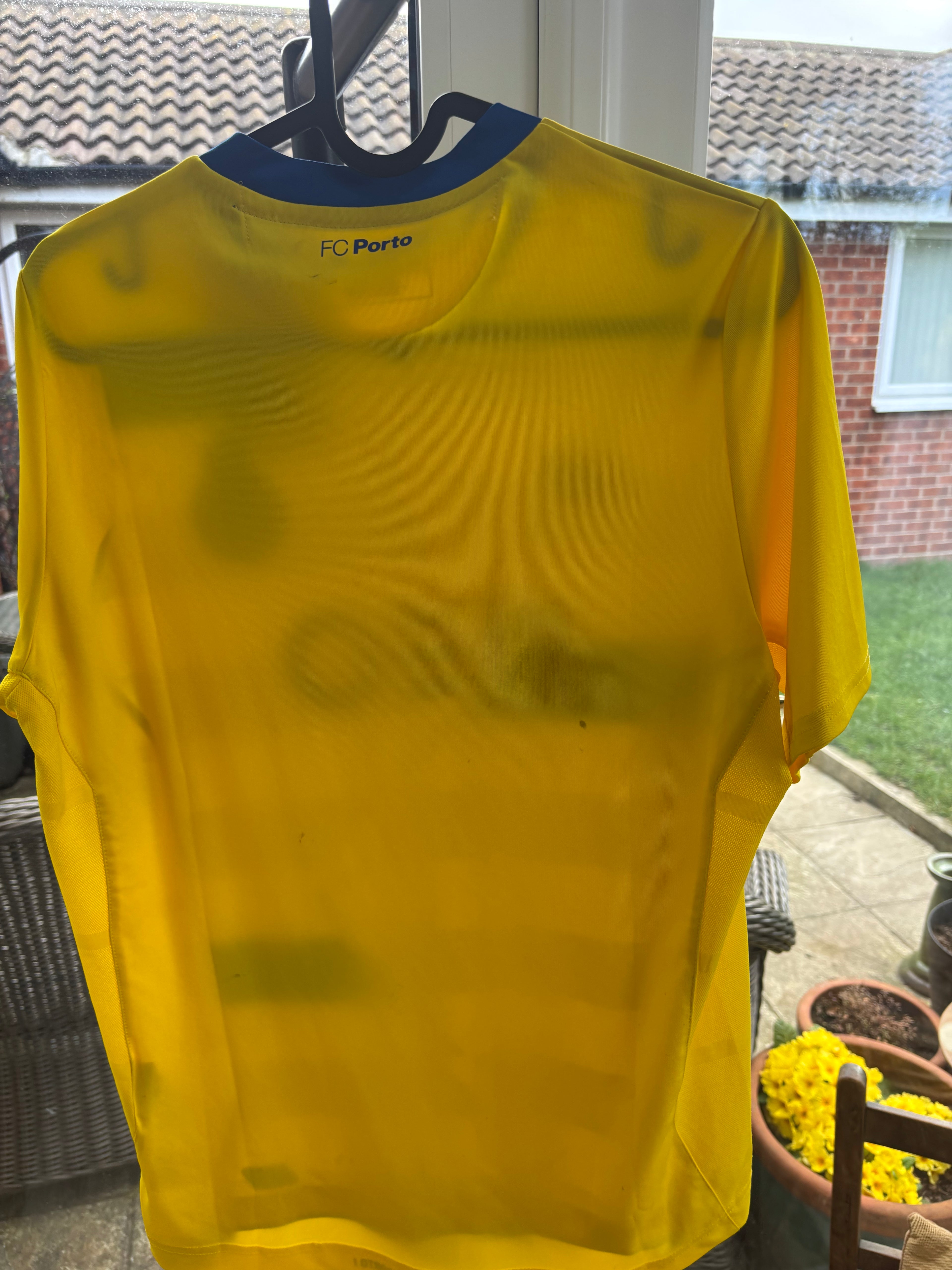 Porto Football Shirt XL Boys