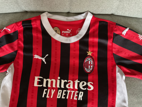 AC Milan Kids Kit. Size 9 Years. Maldini 3.