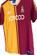 Bradford City Home Shirt 2021/22. Size Kids LJR.