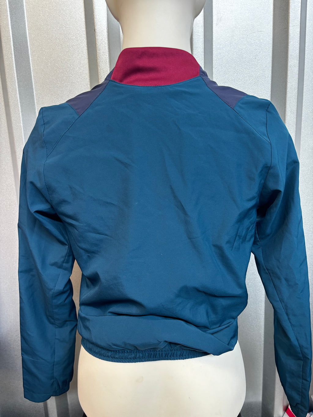 West Ham United Jacket. Size Youth Large.