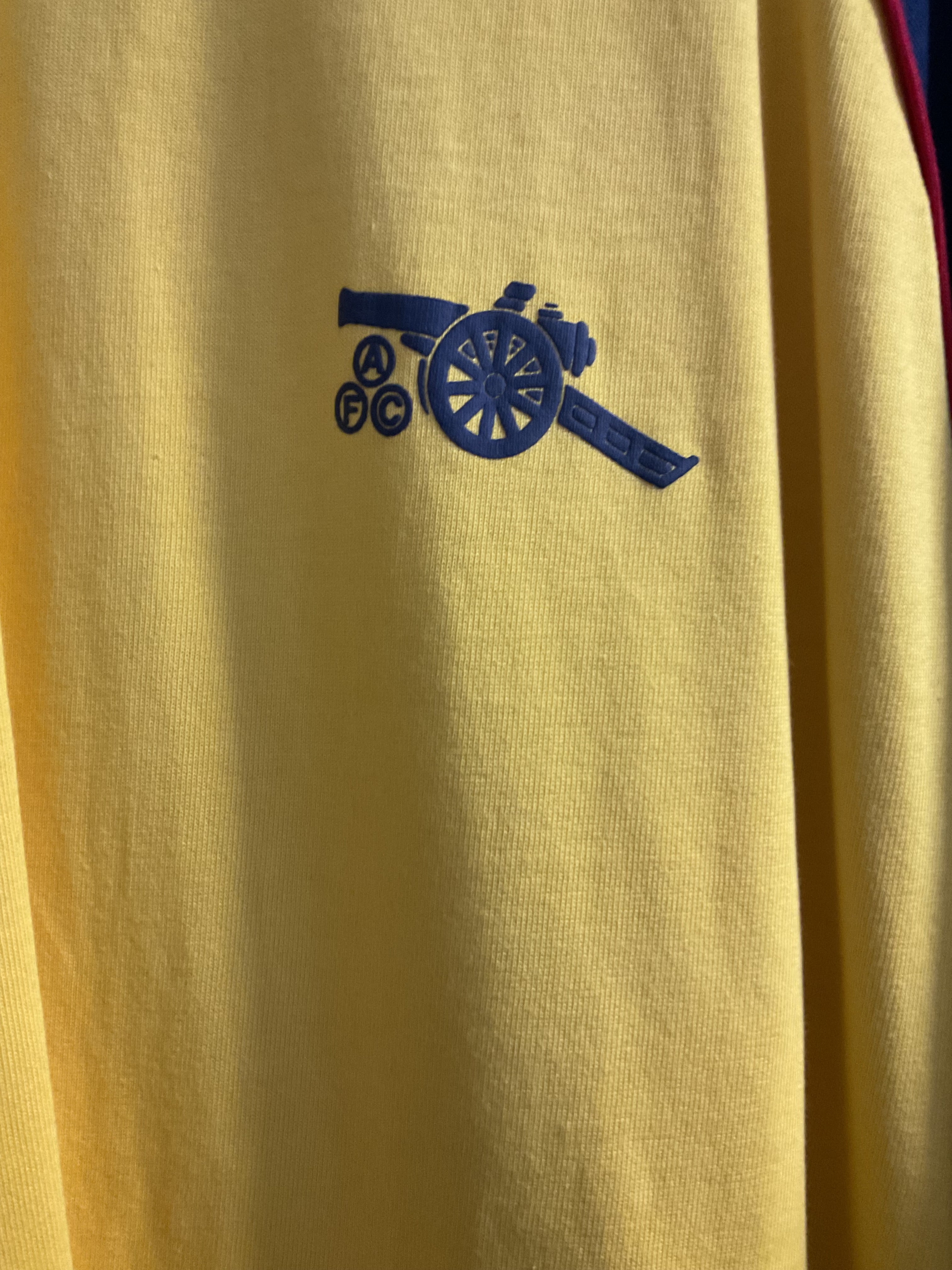 Arsenal 1980s Toffs Retro Shirt. Size XL.
