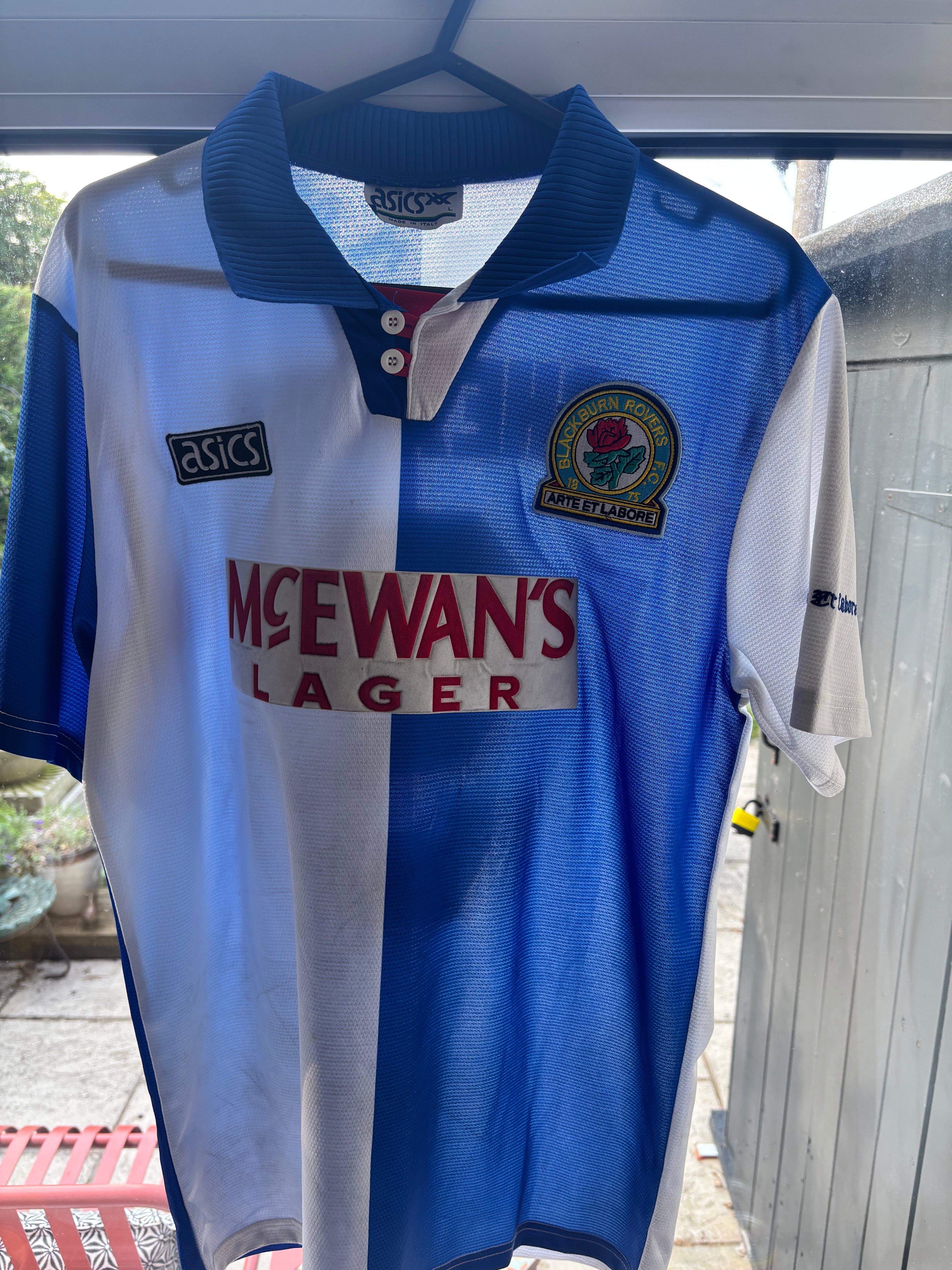 Blackburn Rovers 1994/95 Home Shirt. Shearer 9. Size Large.