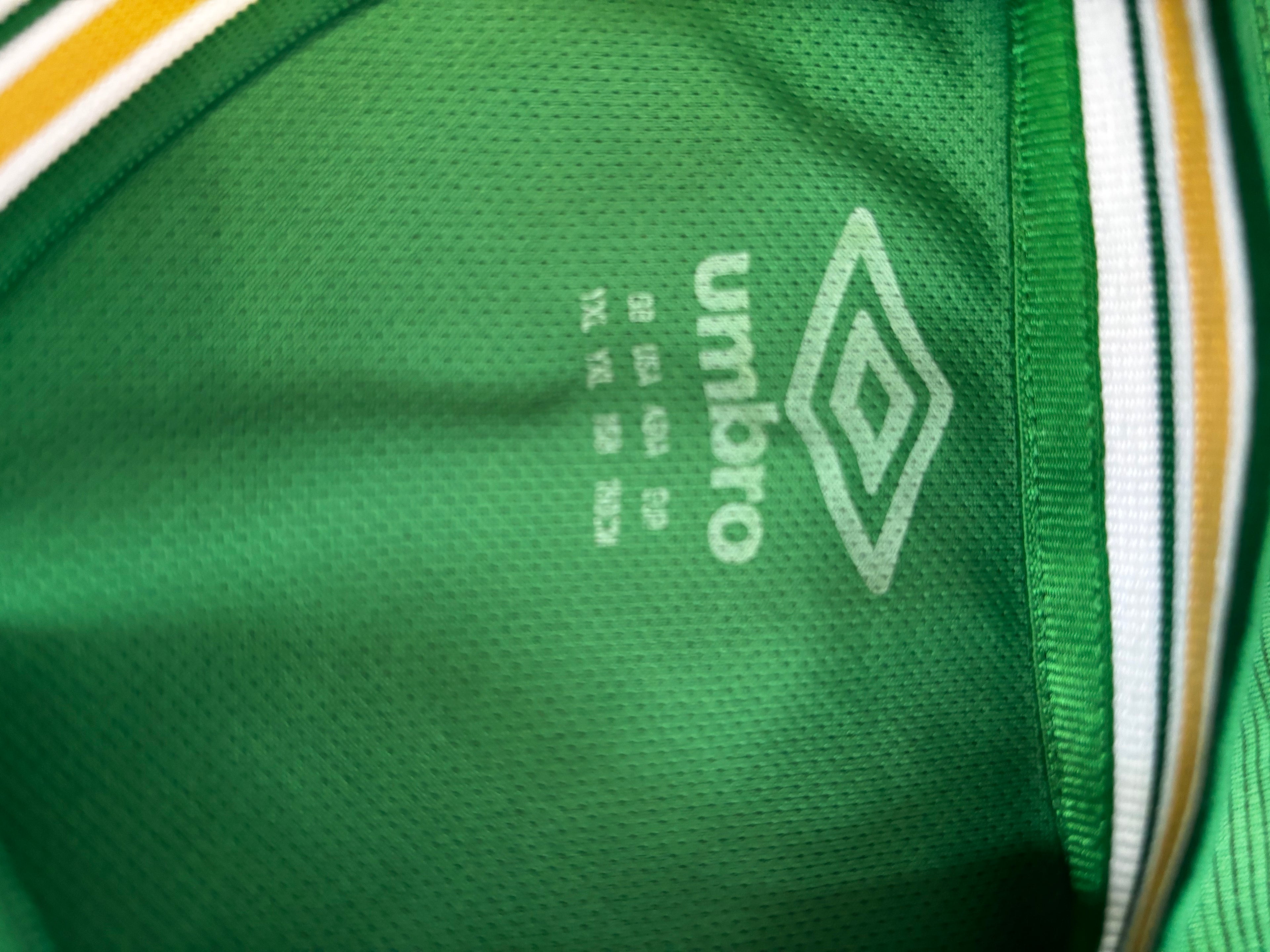 Ireland Kids Home Shirt. Size Youth XL