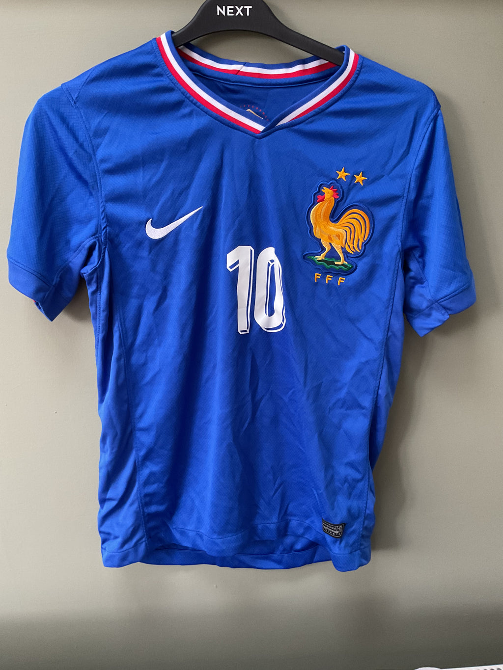 French Shirt. Mbappe 10. Size Children’s Small