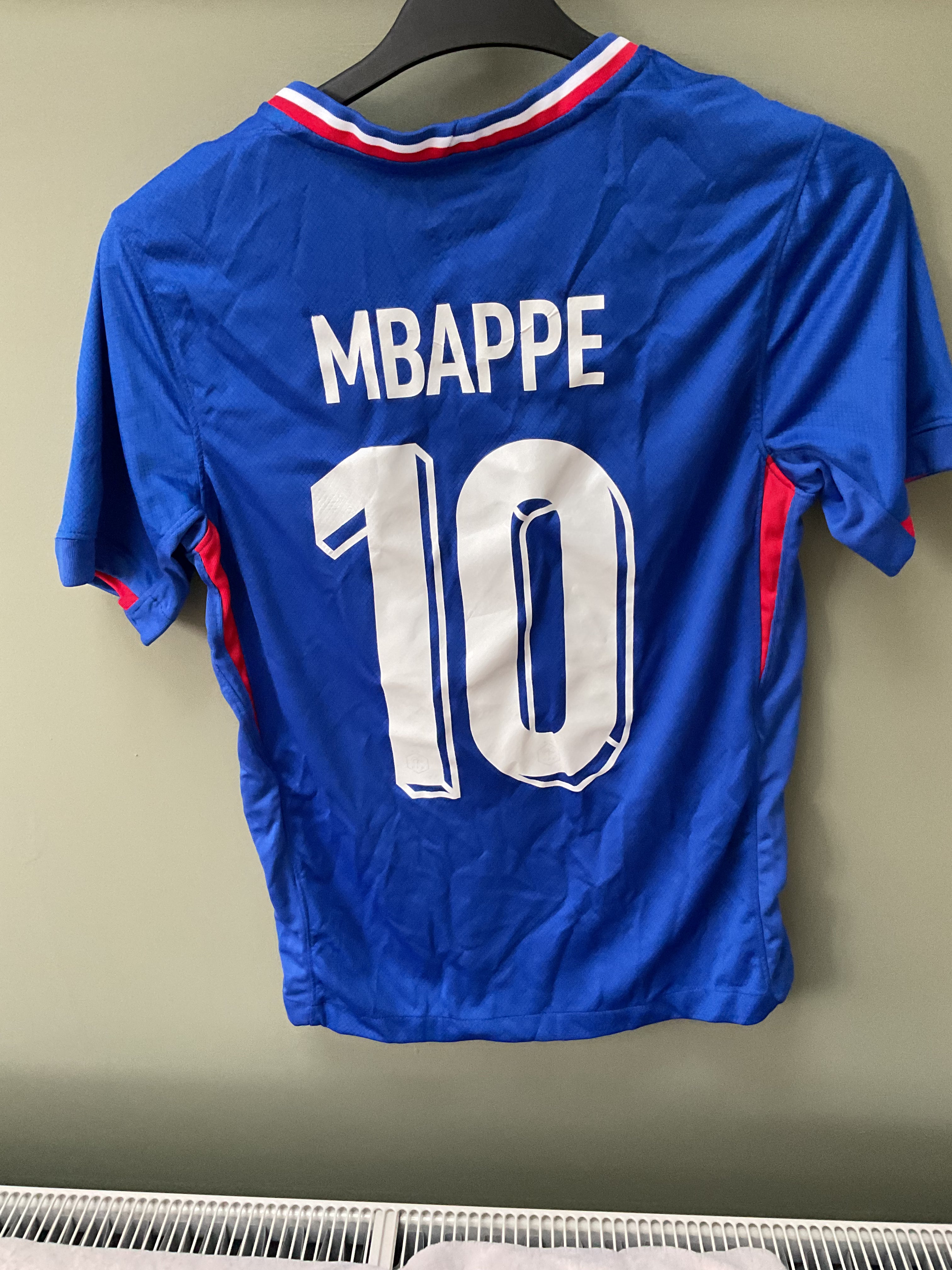 French Shirt. Mbappe 10. Size Children’s Small