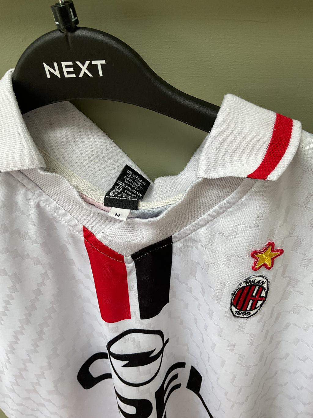 AC Milan Away Shirt. Size Medium.