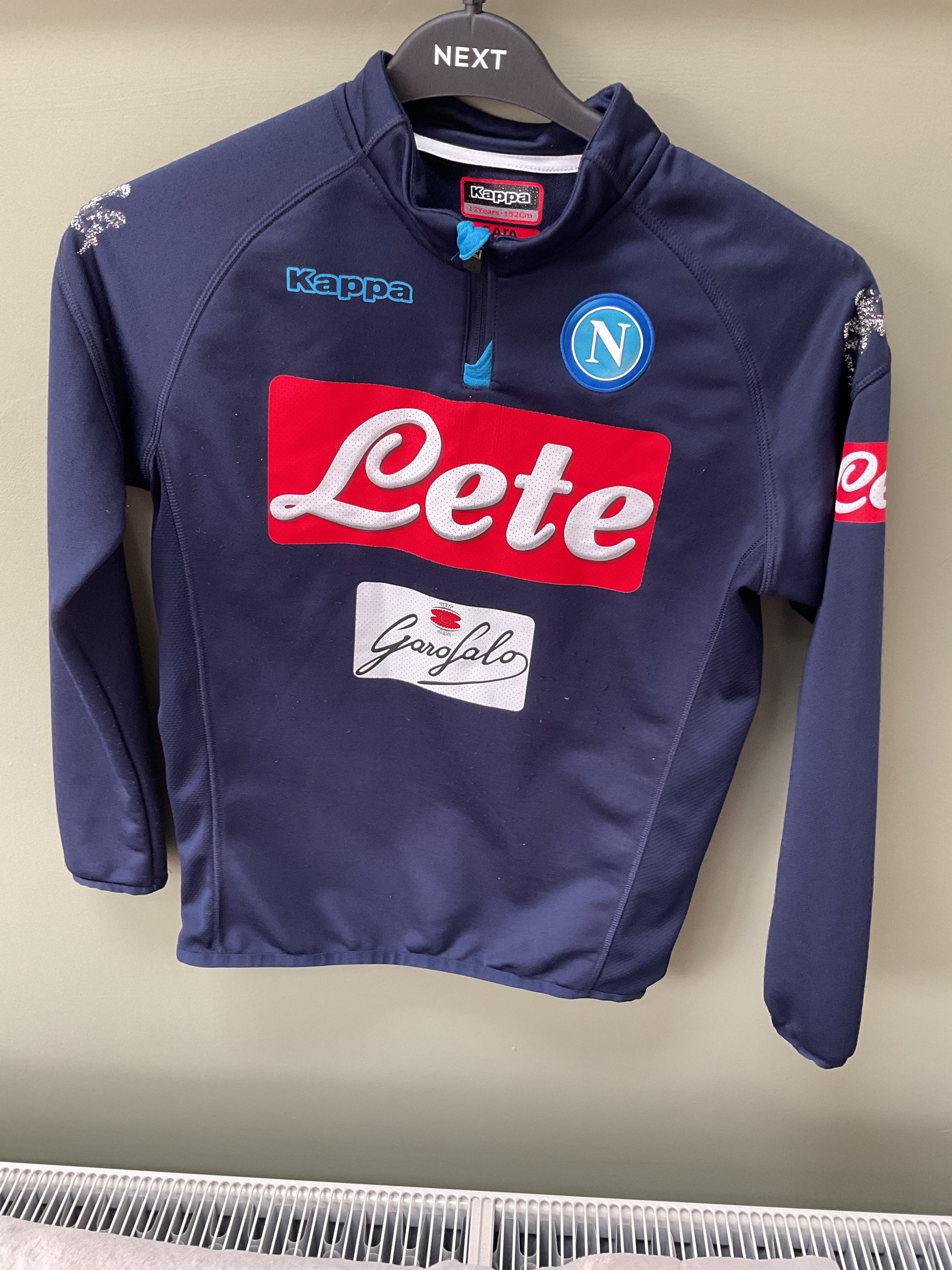 Napoli 1/4 Zip Top. Kids Size 12 Years.