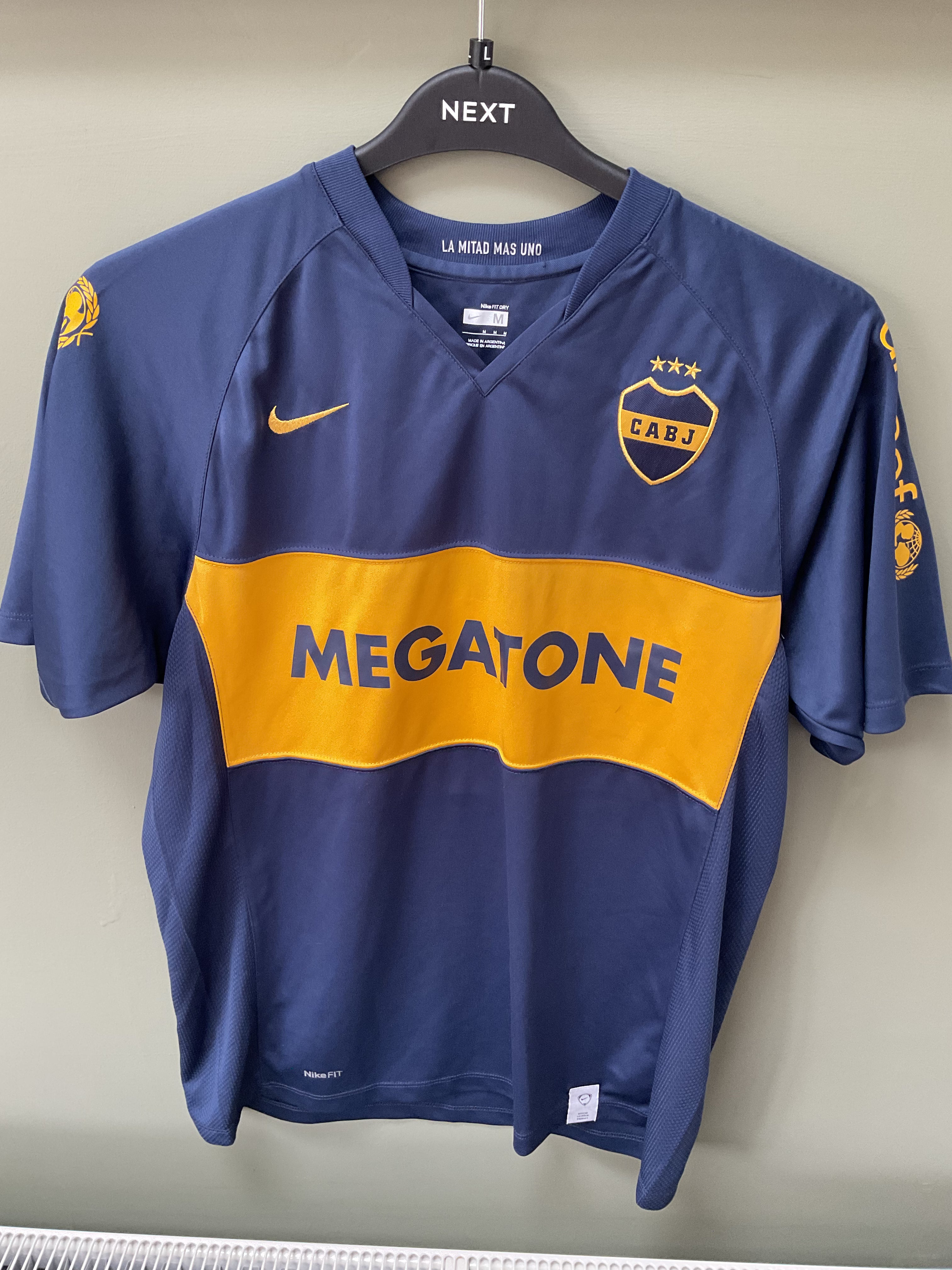 Boca Juniors Home Shirt. Size Medium.