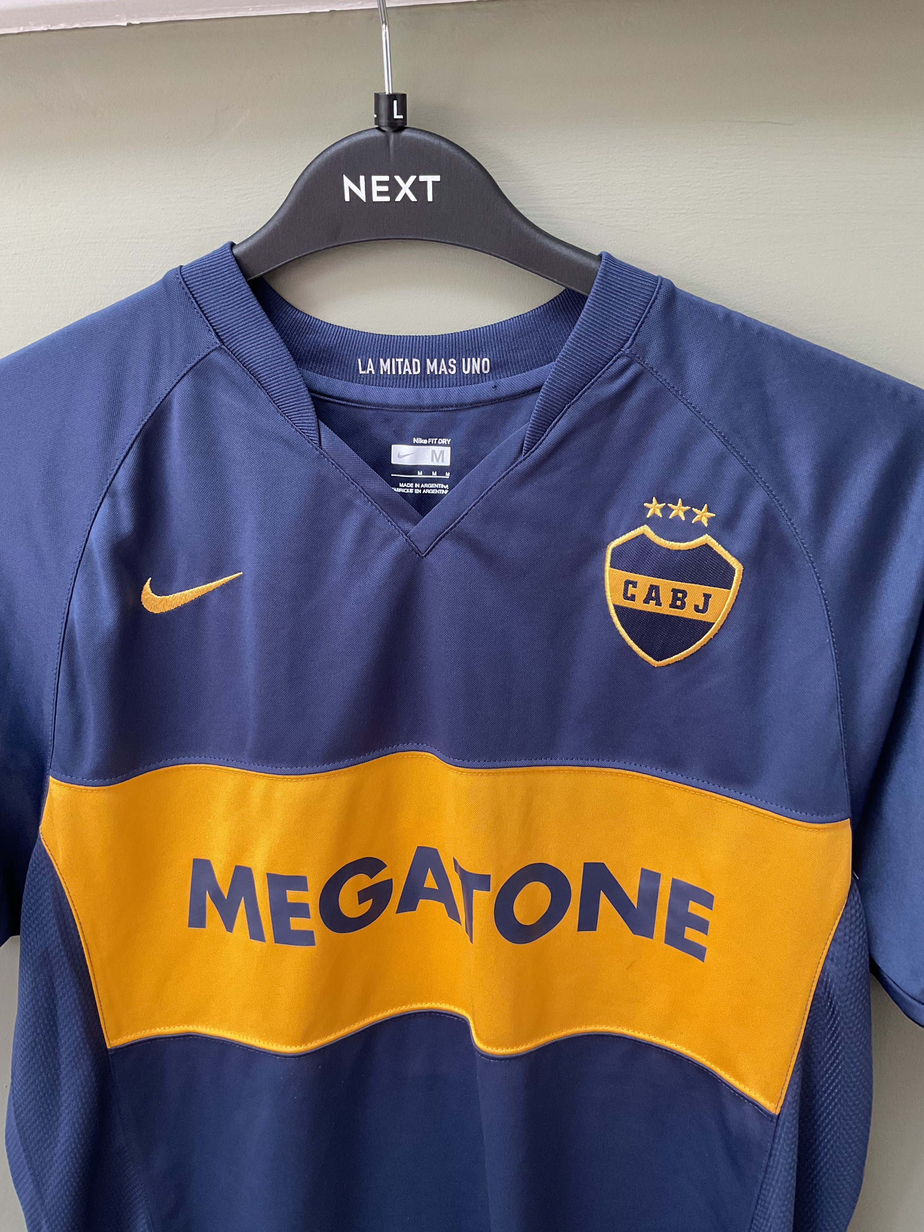 Boca Juniors Home Shirt. Size Medium.