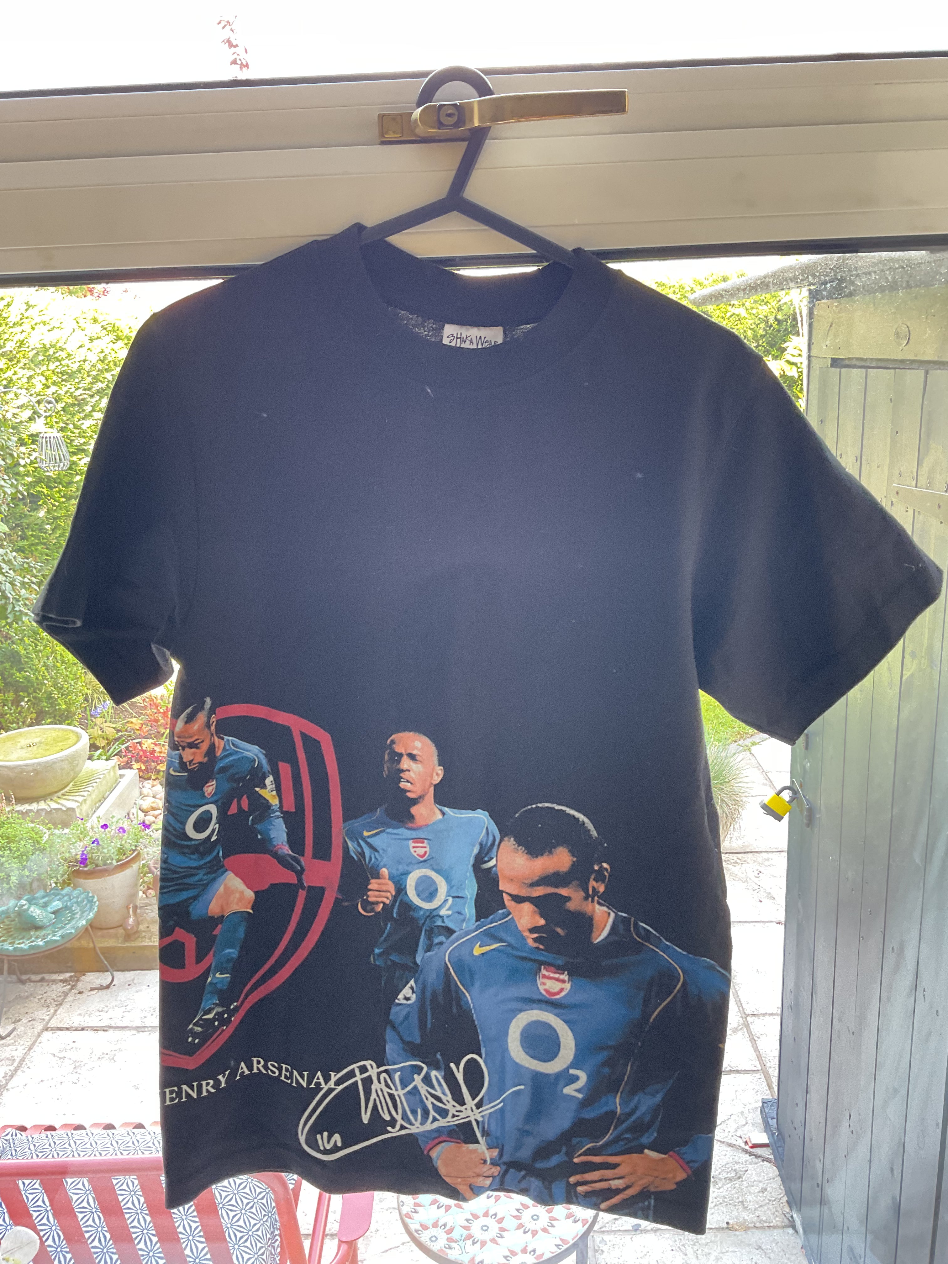 Arsenal Thierry Henry Tribute Shirt. Size Small