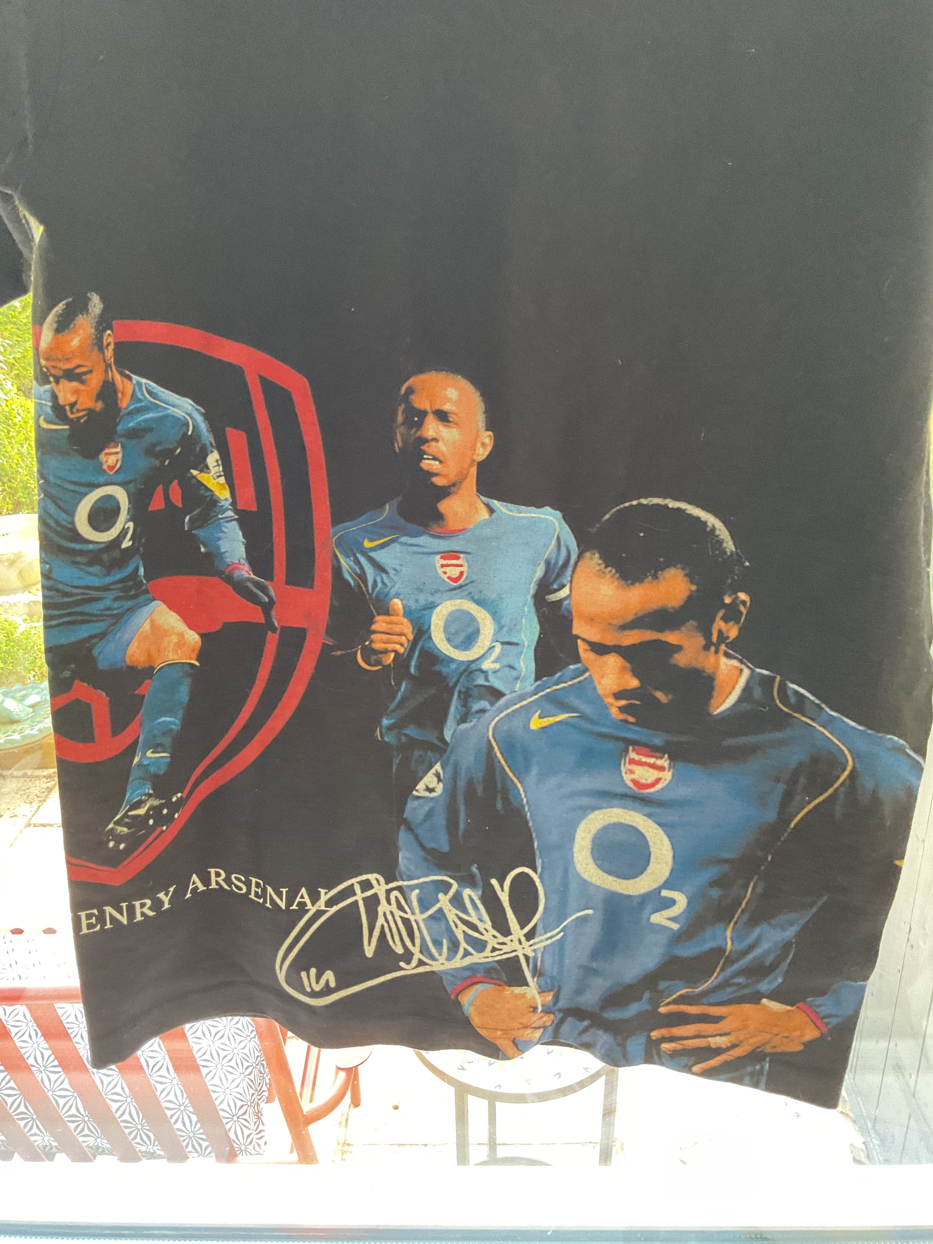 Arsenal Thierry Henry Tribute Shirt. Size Small