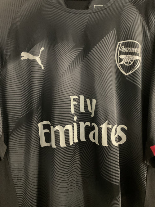 Arsenal Away Shirt. Size XL.