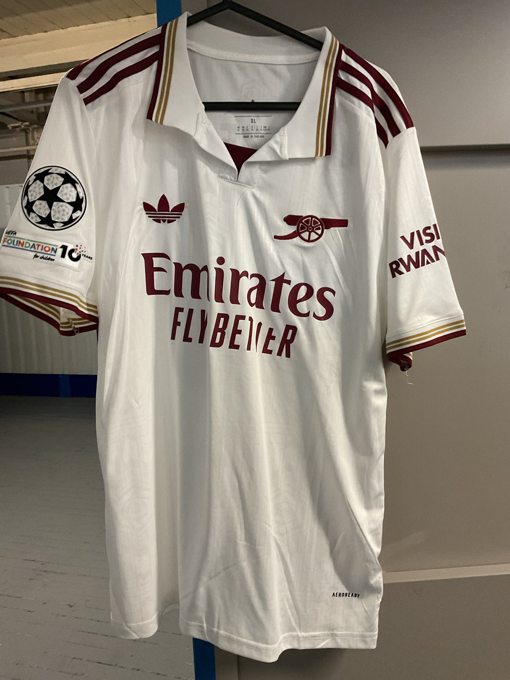Arsenal Away Shirt 25/26. Eze 10. Size XL.