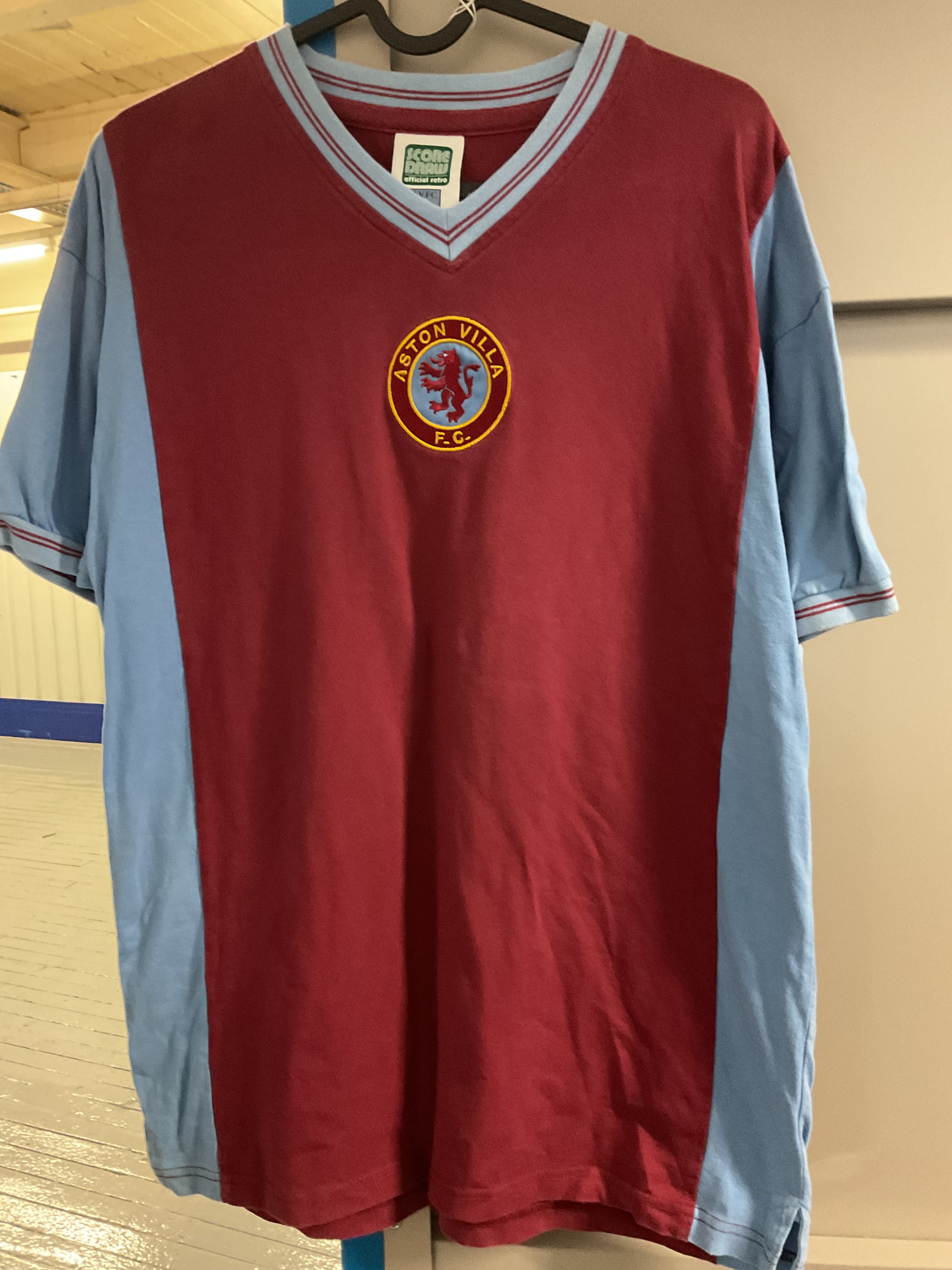 Aston Villa Retro 1980s Home Shirt. Size Medium.