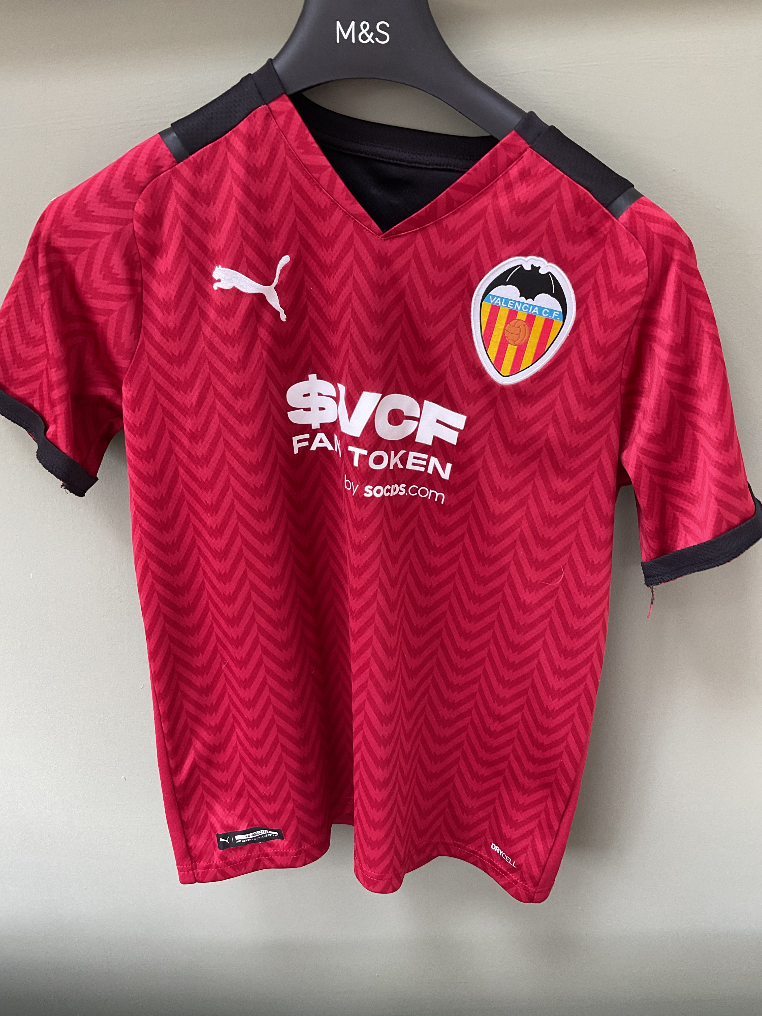 Spain. Valencia 2021/22 Away Shirt. Size Kids Age 13/14 Years.