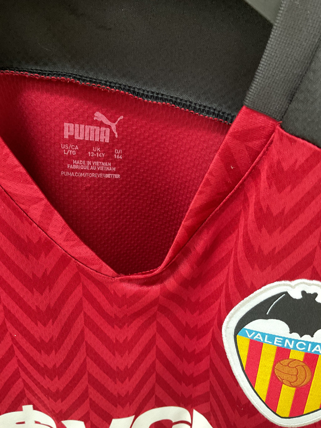Spain. Valencia 2021/22 Away Shirt. Size Kids Age 13/14 Years.