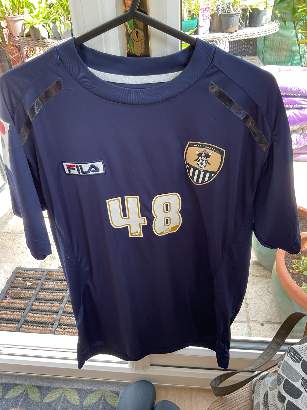 Notts County Training Shirt. Size Large.