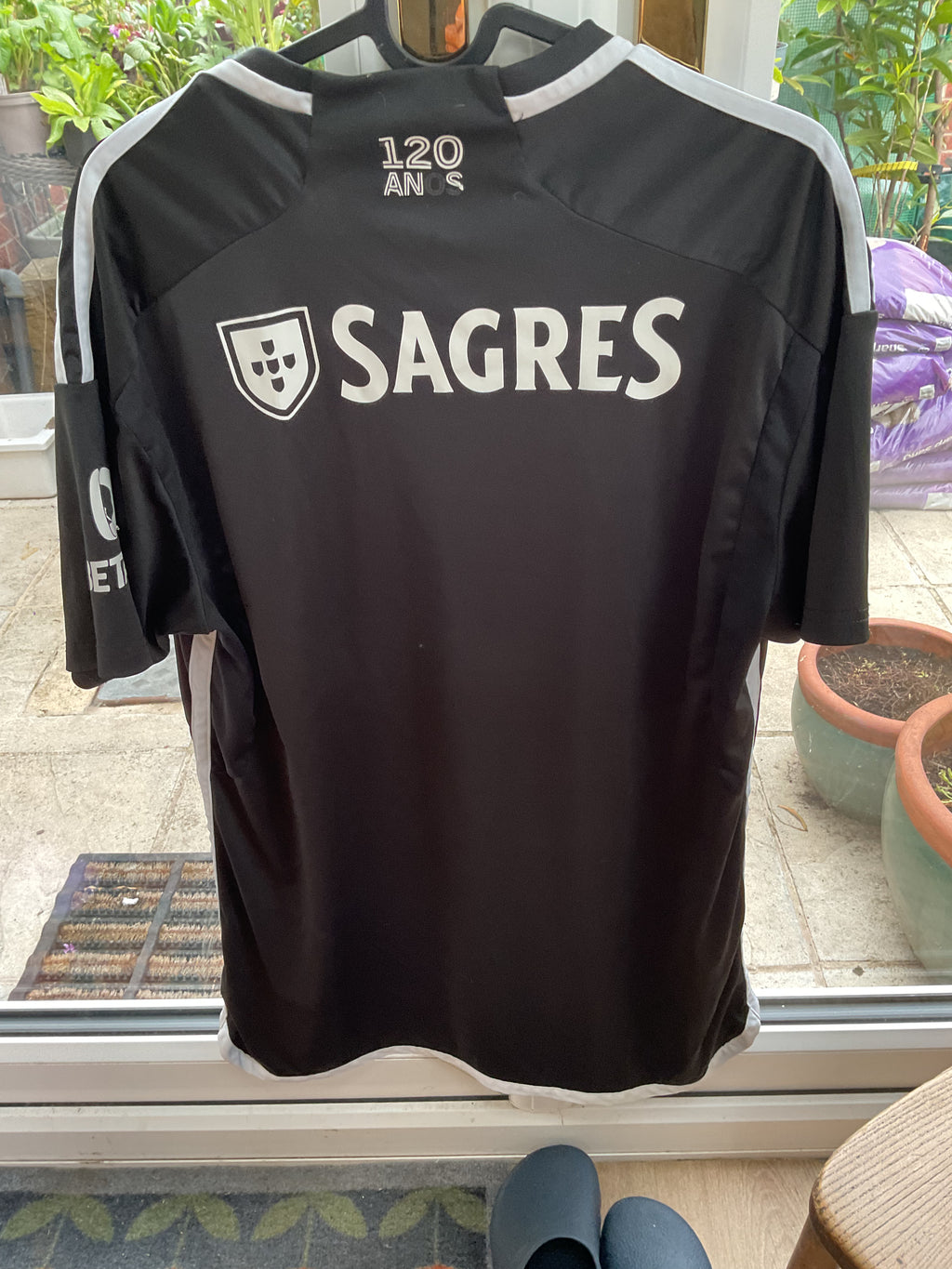 Portugal. Benfica Away Shirt 2023/24. Size Large.