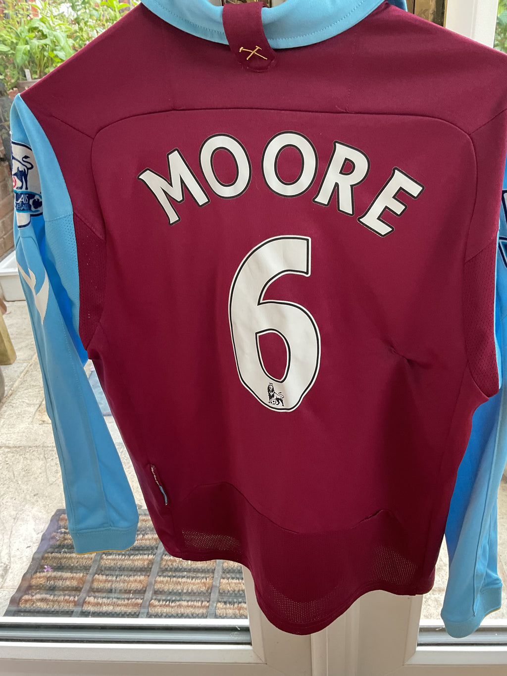 West Ham United Moore 6 Home Shirt. Size Kids Age 10/11 Years.