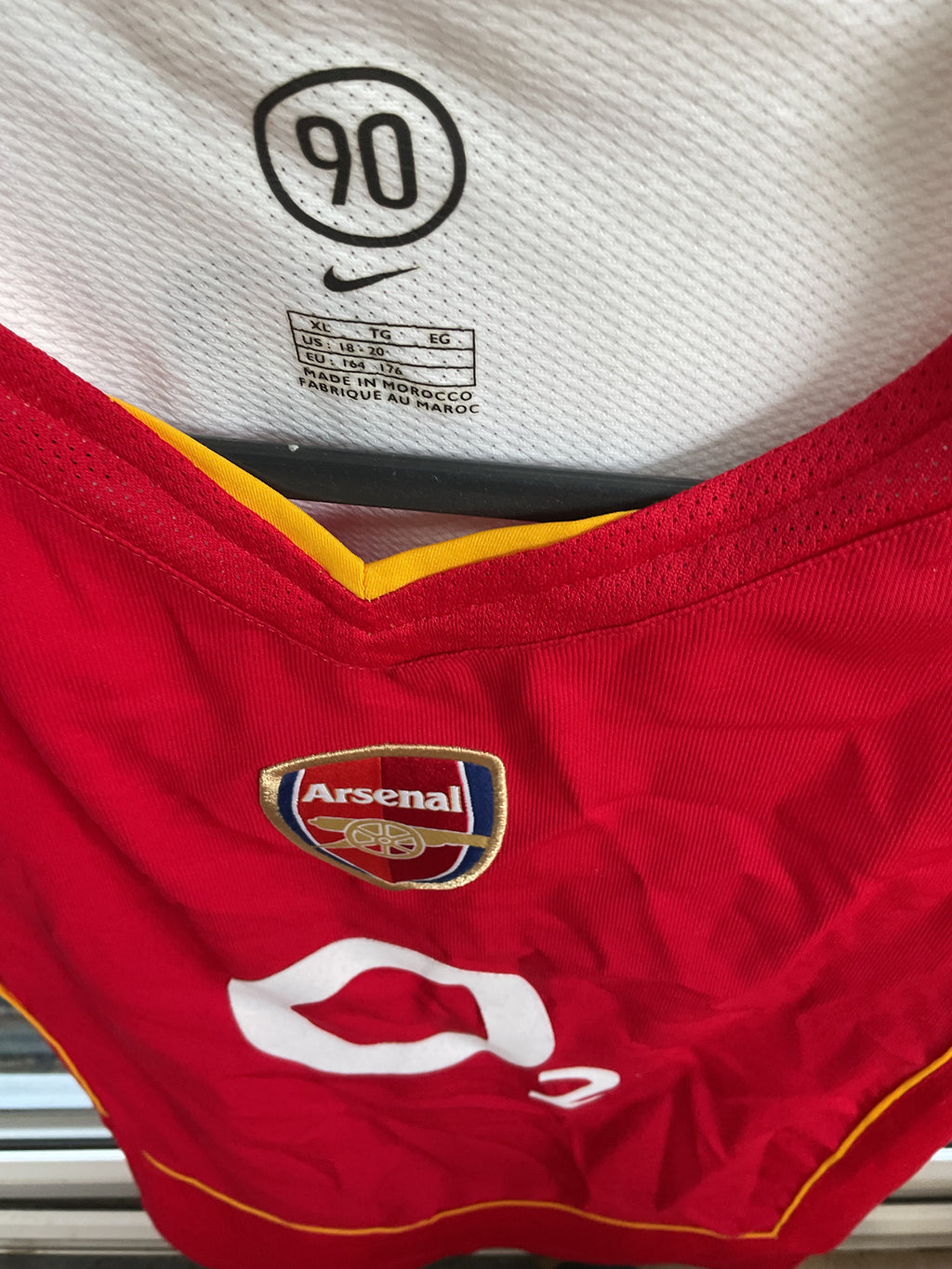 Arsenal Home Shirt 2004/05. Size Kids Large.