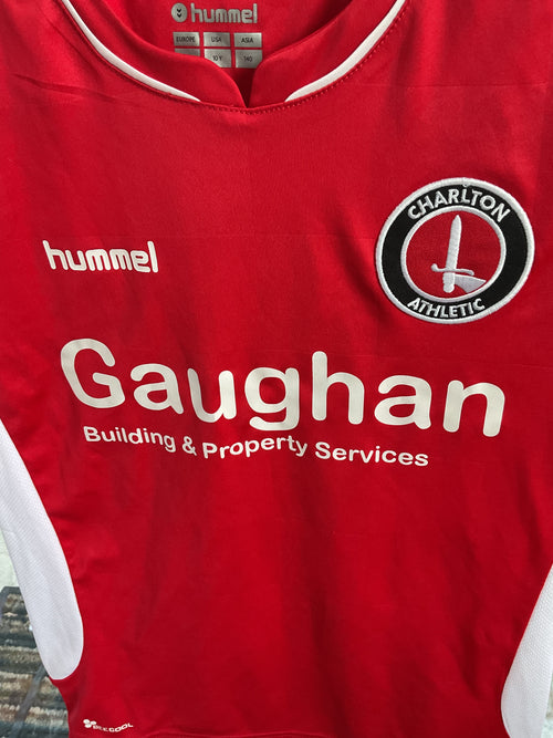 Charlton Athletic Home Shirt. Size Kids Age 10 Years.
