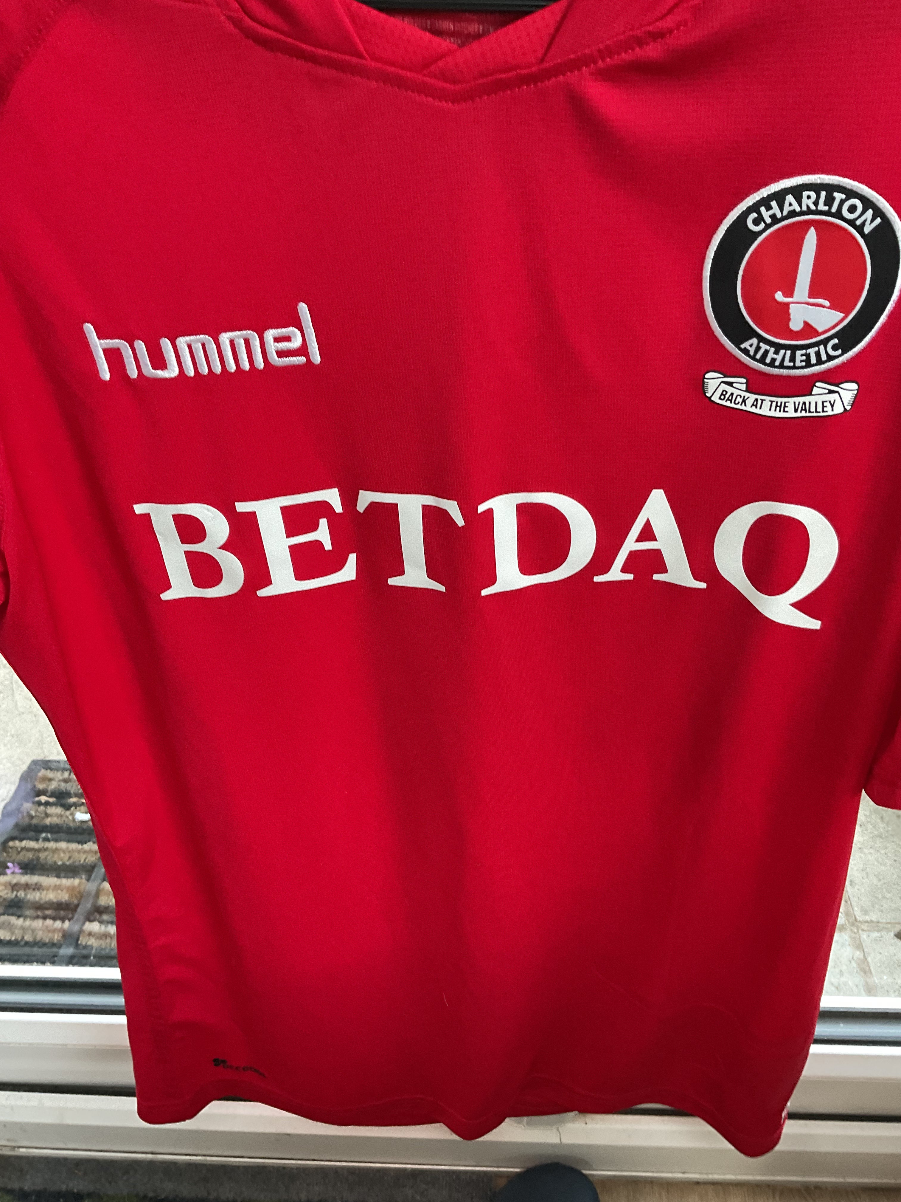 Charlton Athletic 2017/18 Back to the Valley Home Shirt. Size Large.