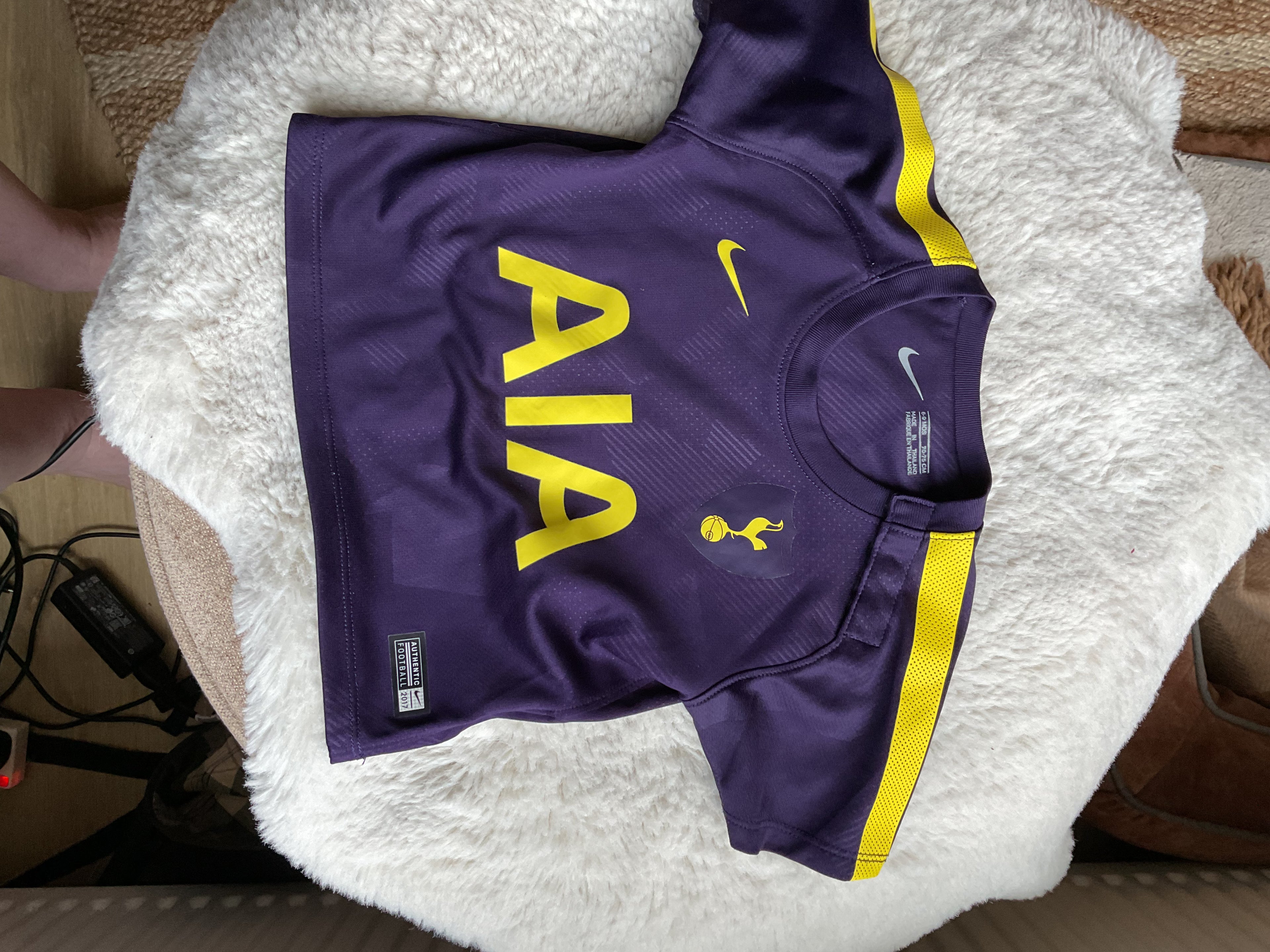 Tottenham Hotspur 2017/18 3rd Shirt. Size Kids 6-9 Months.